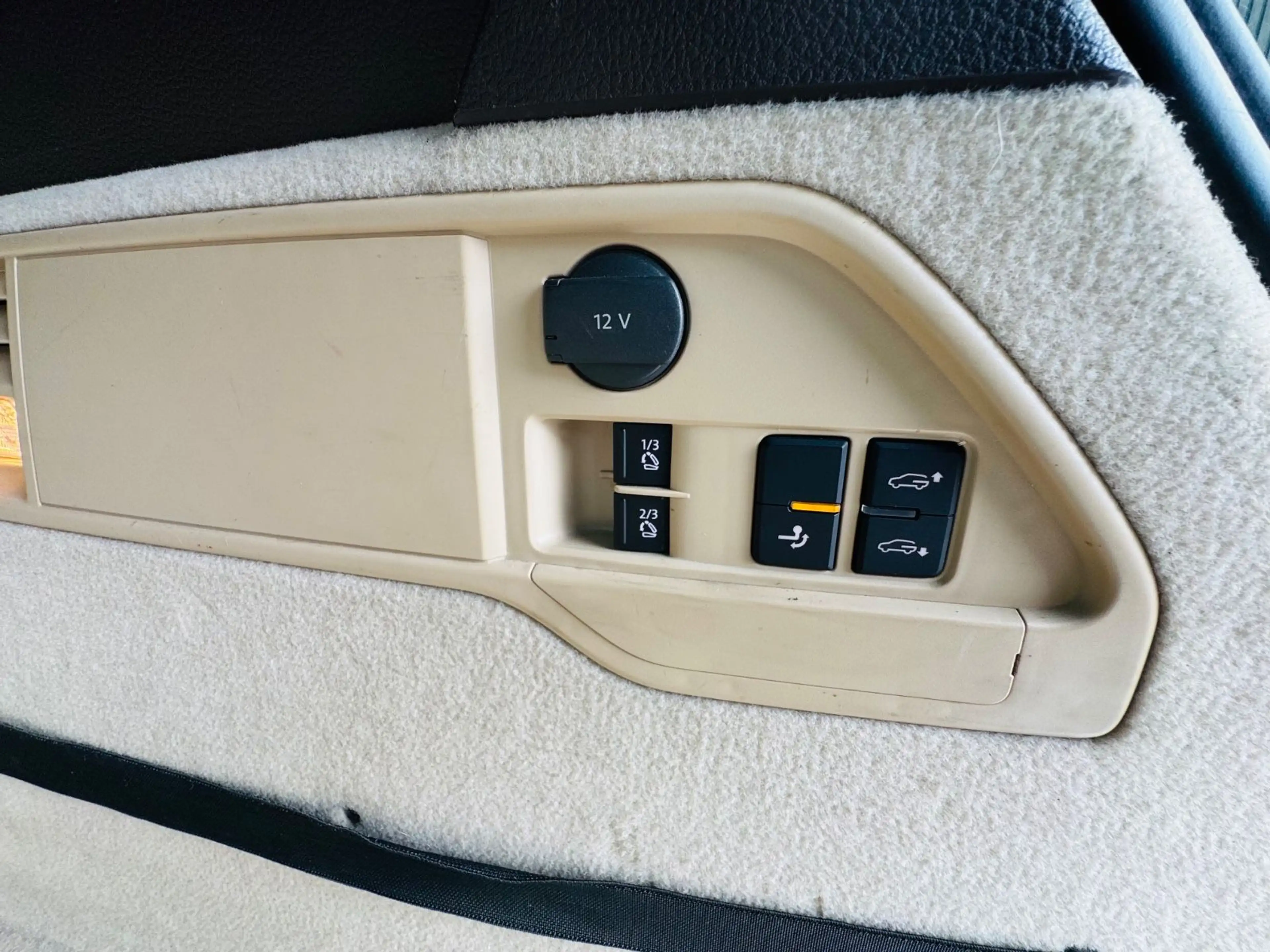 Volkswagen Touareg 4.2 TDI V8 Standheizung VOLL — photo 17