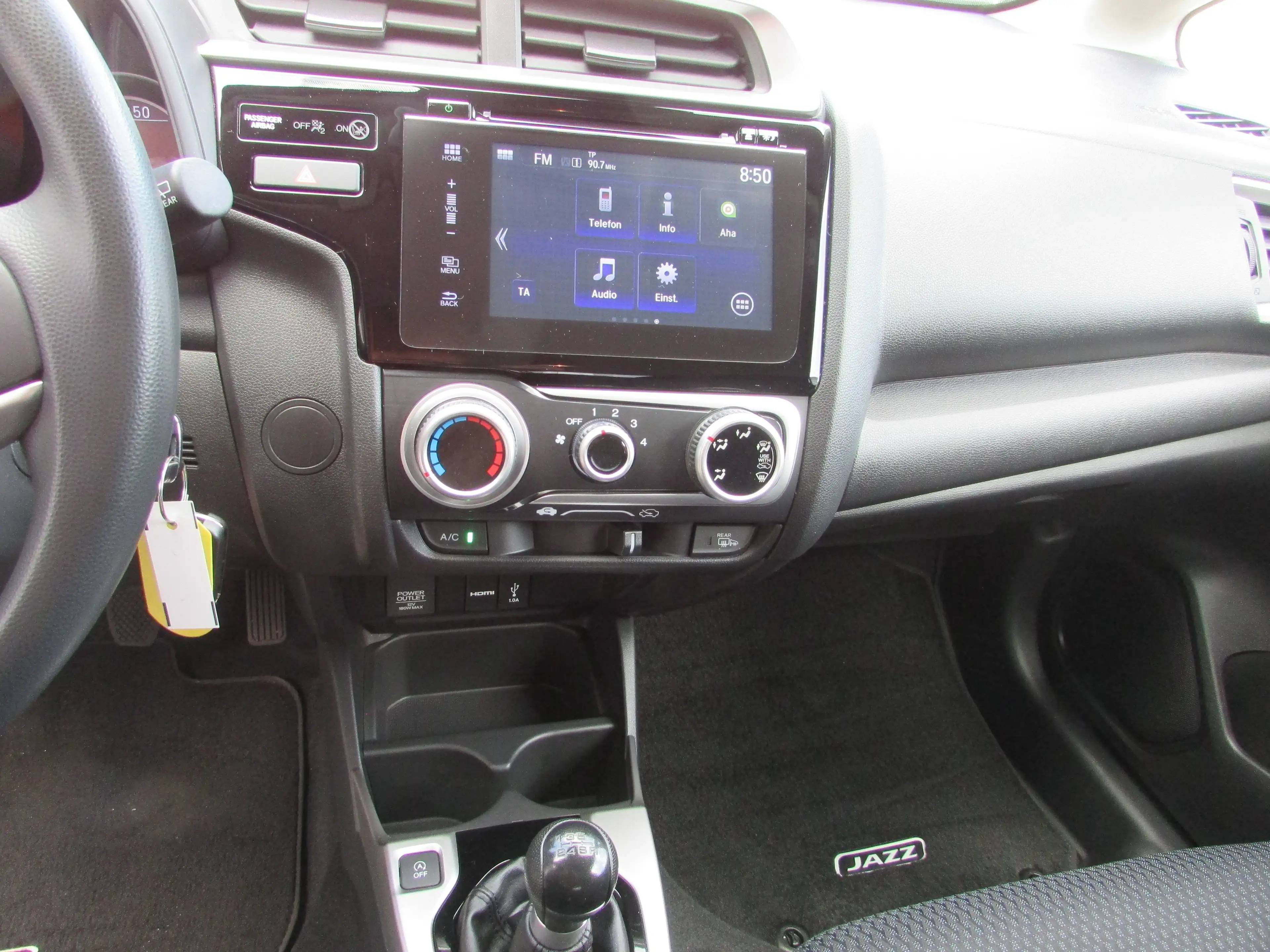 Honda Jazz Comfort, Sitzheizung, CD, MP3, EPS, USB, HDMI — photo 11