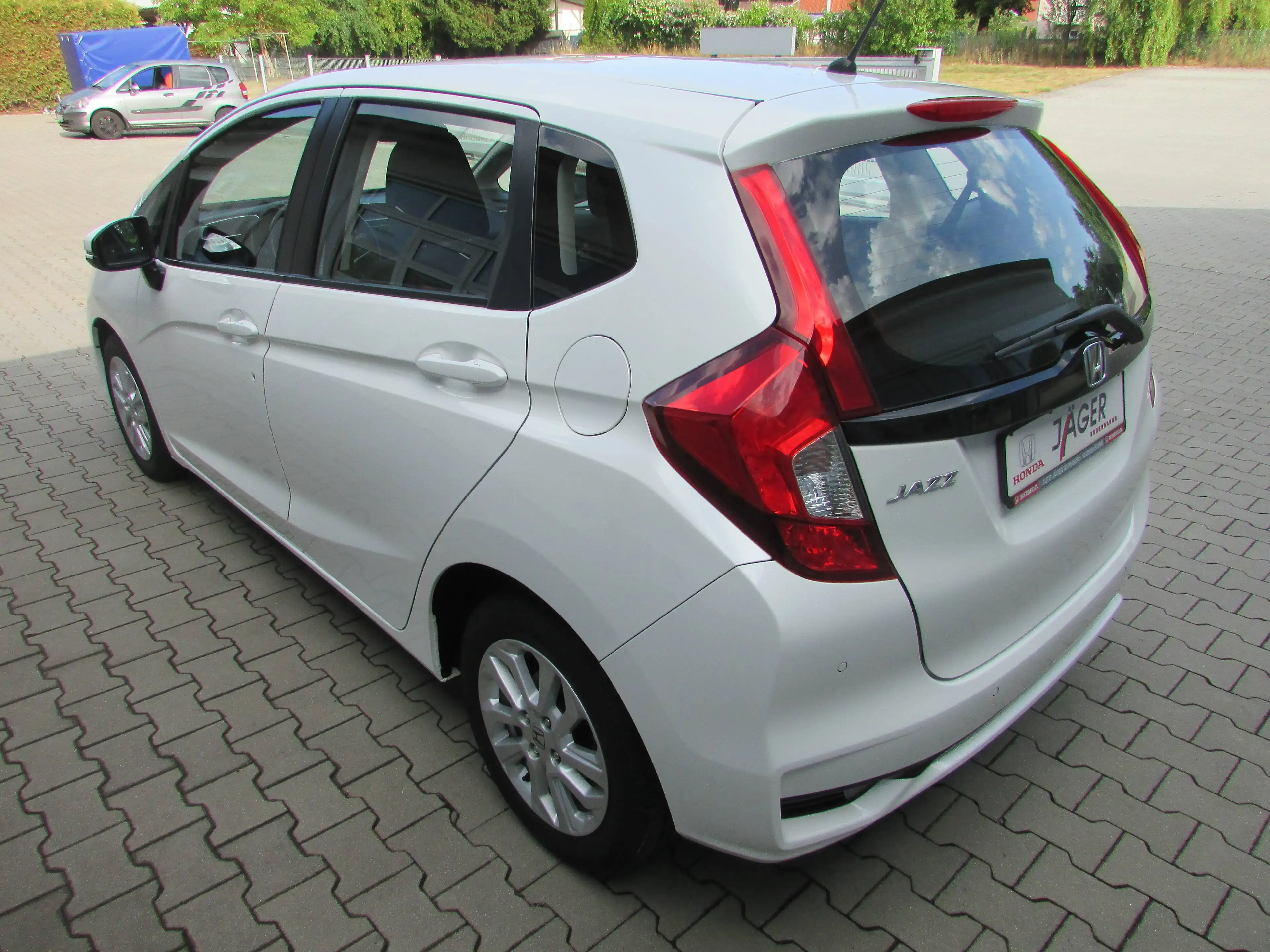 Honda Jazz Comfort, Sitzheizung, CD, MP3, EPS, USB, HDMI — photo 2