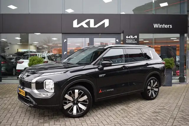 Mitsubishi Outlander 2.4 PHEV Instyle Black edition | Full Option | Sch