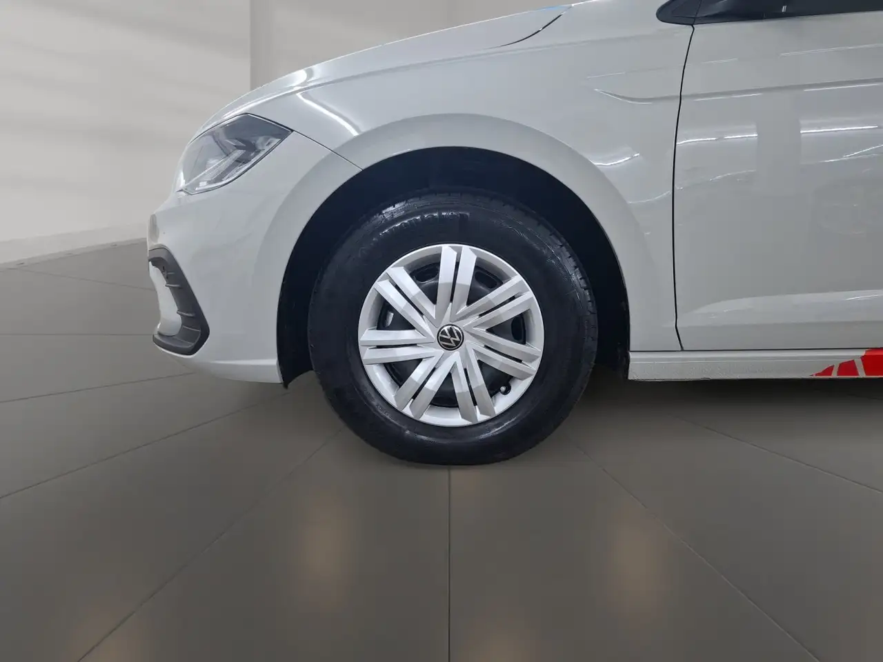 Volkswagen Polo VI CarPlay PDC SHZ 5