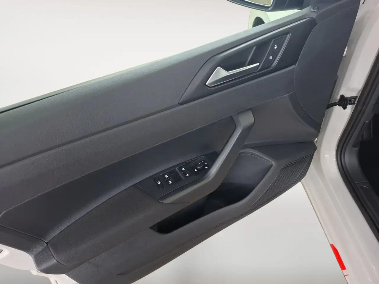 Volkswagen Polo VI CarPlay PDC SHZ 13