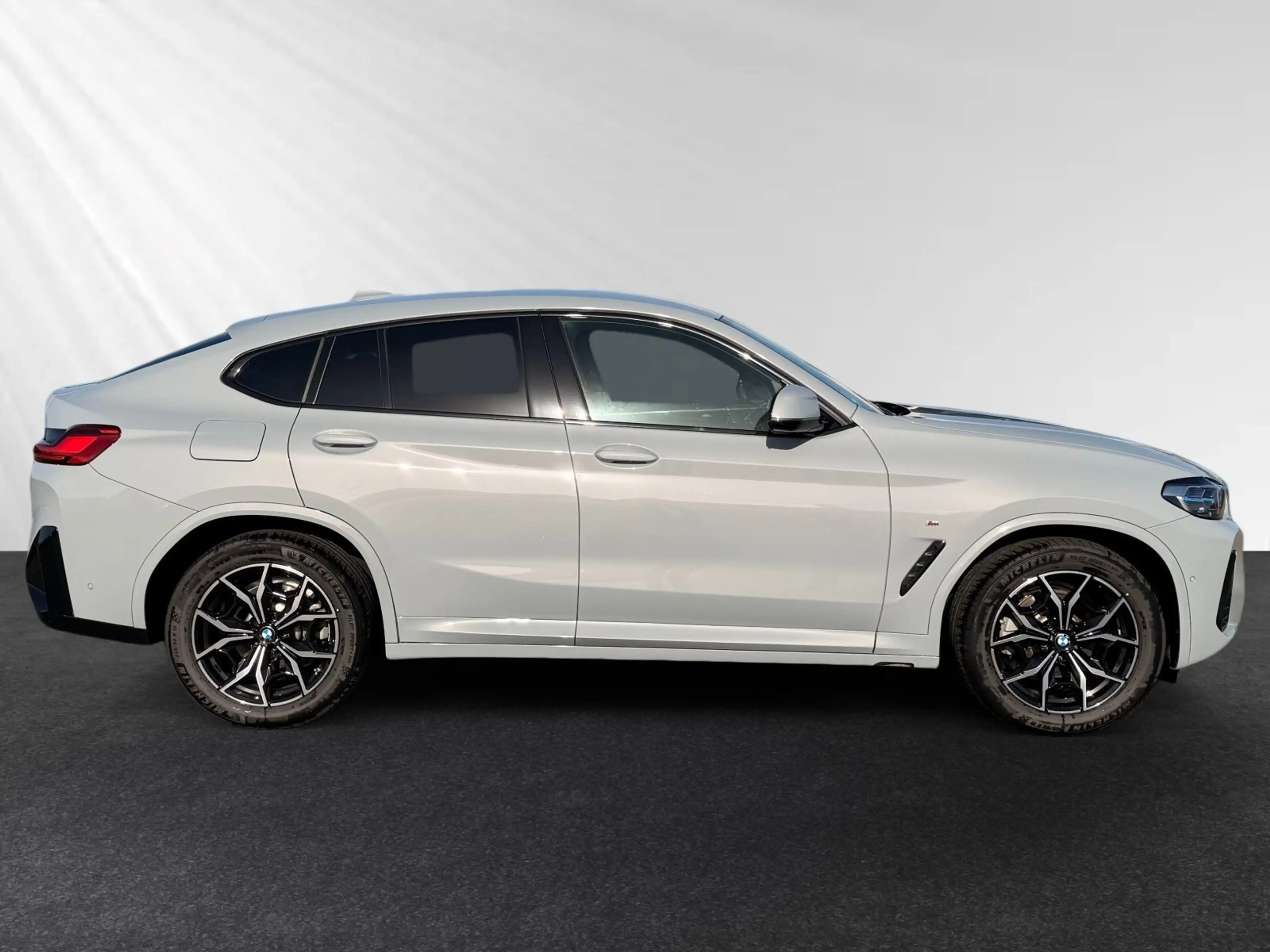 BMW X4 xDrive20d M Sport|AHK|Head-Up|HiFi|19"LM — photo 2