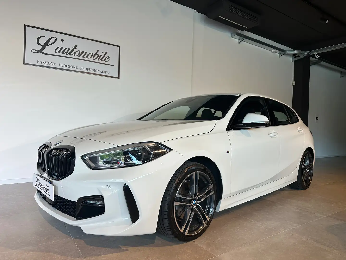 BMW 118 Serie 1 F40 118d Msport auto Bianco - 1