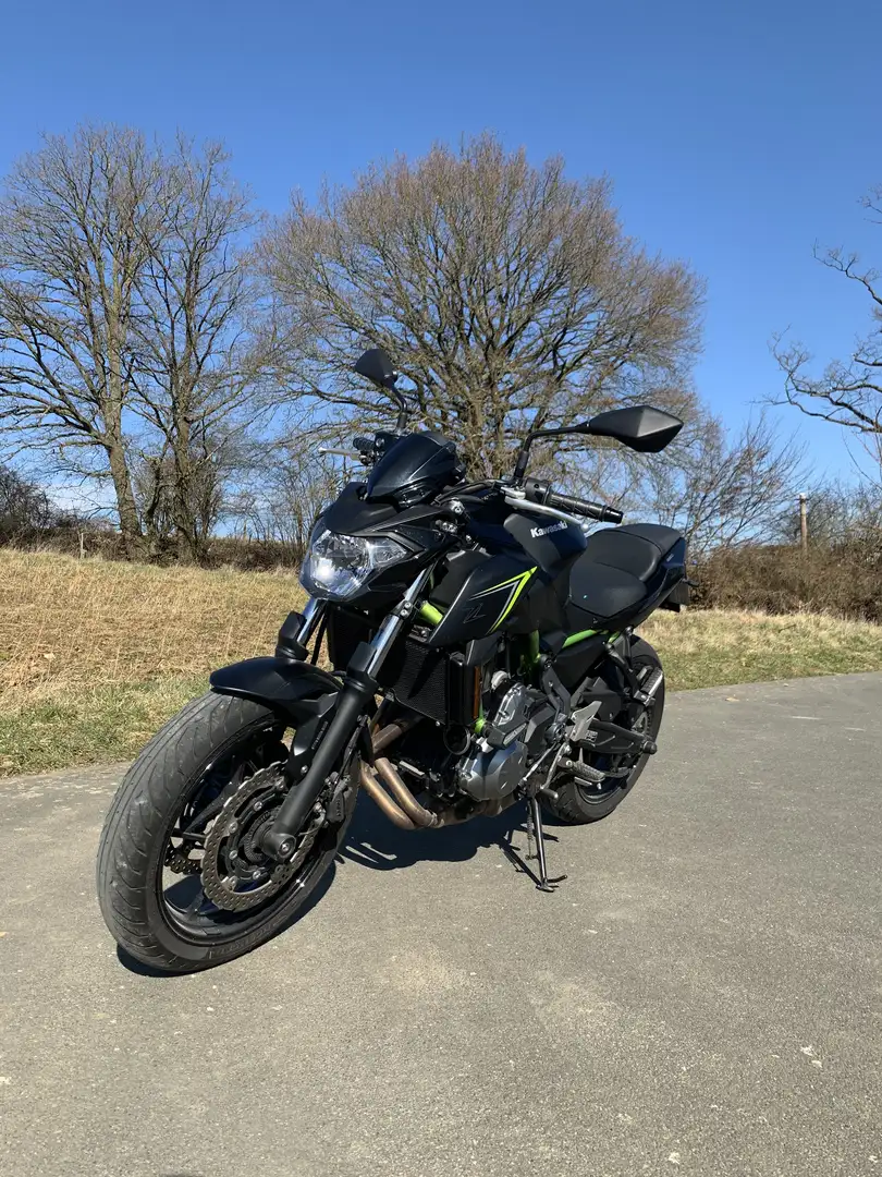 Kawasaki Z 650 Metallic Spark Black Schwarz - 2
