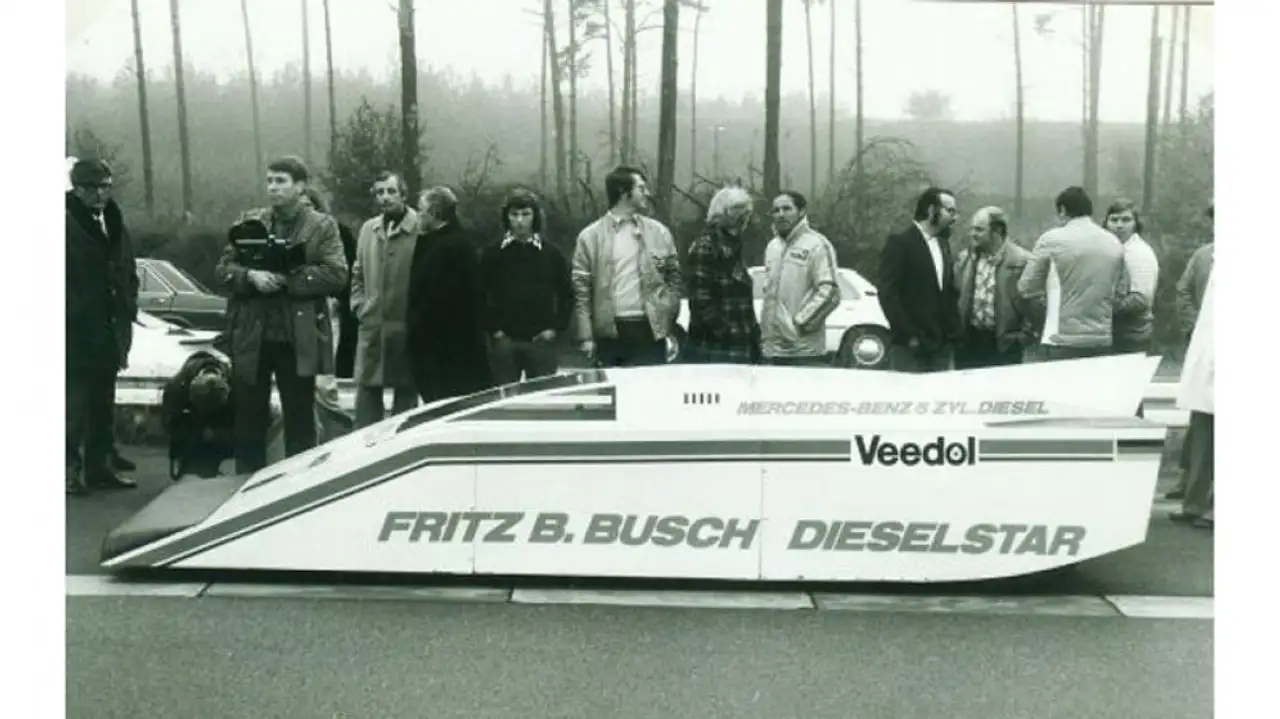 Mercedes-Benz 1975 DieselStar Weltrekord Auto, foto 2