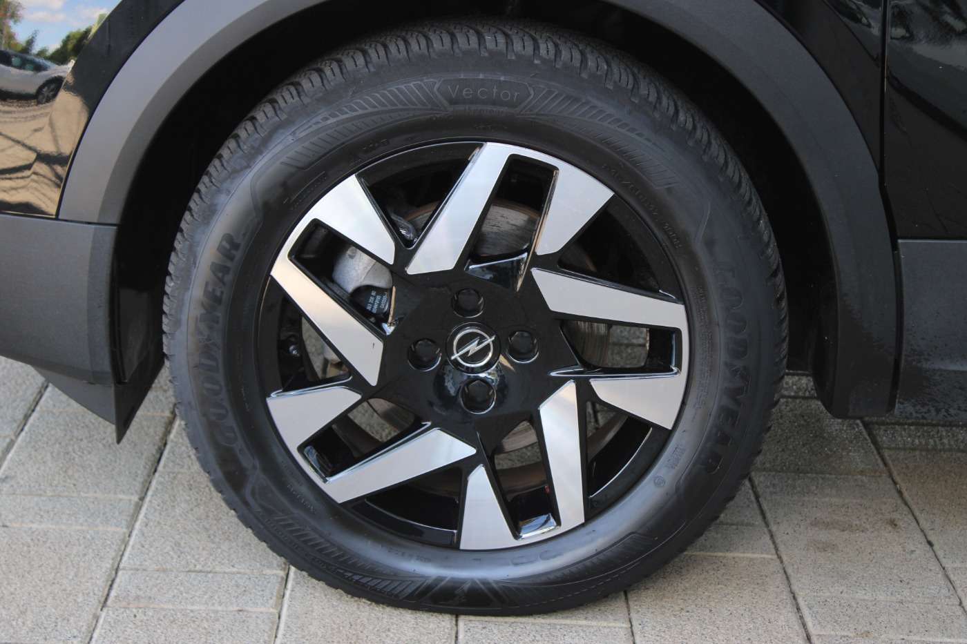 Opel Mokka E