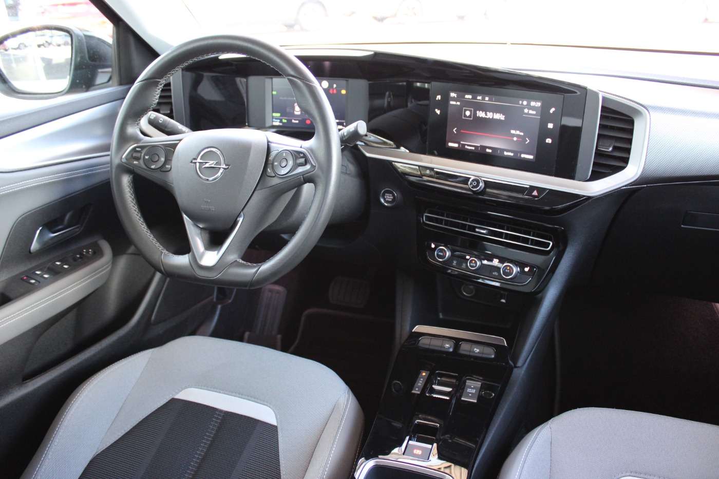 Opel Mokka E