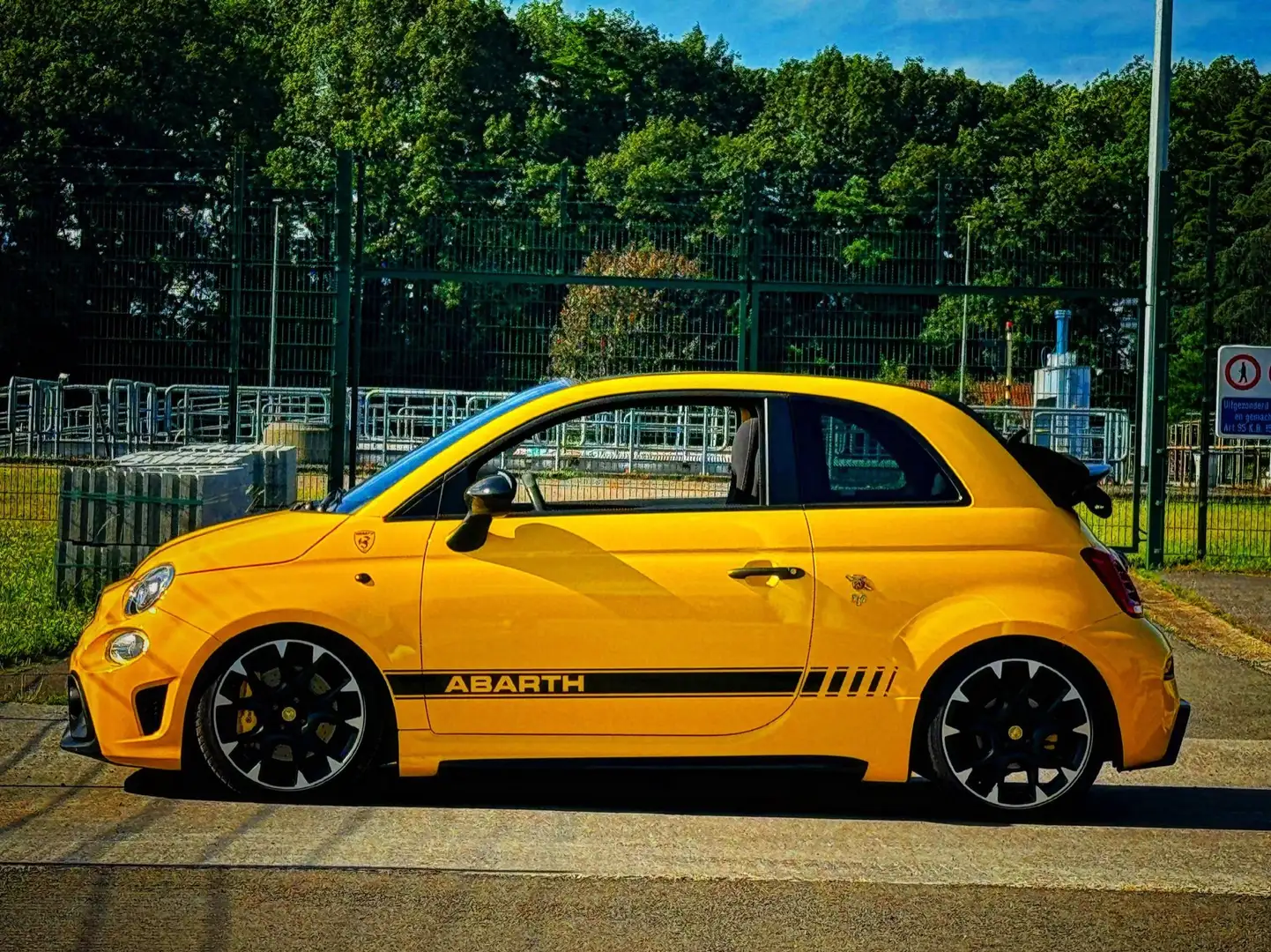 Abarth 595 Competizione Abarth 505 Competizione Cabrio ( 2 sets velgen ) Sarı - 1