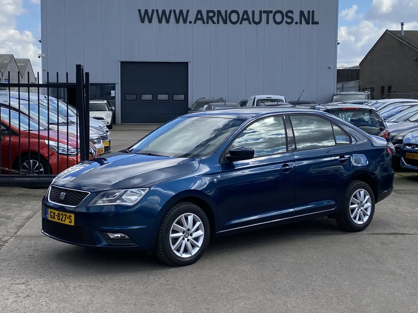 SEAT Toledo 1.2 TSI 105 PK Style, 6-BAK, AIRCO(CLIMA), CRUISE Kék - 1