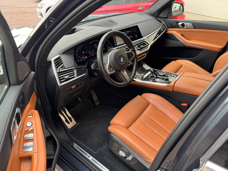 BMW X7 40d M Sport SKY LOUNGE 360 SOFT-CLOSE H&K AHK — photo 15
