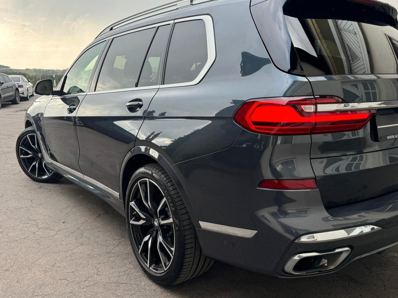 BMW X7 40d M Sport SKY LOUNGE 360 SOFT-CLOSE H&K AHK — photo 11