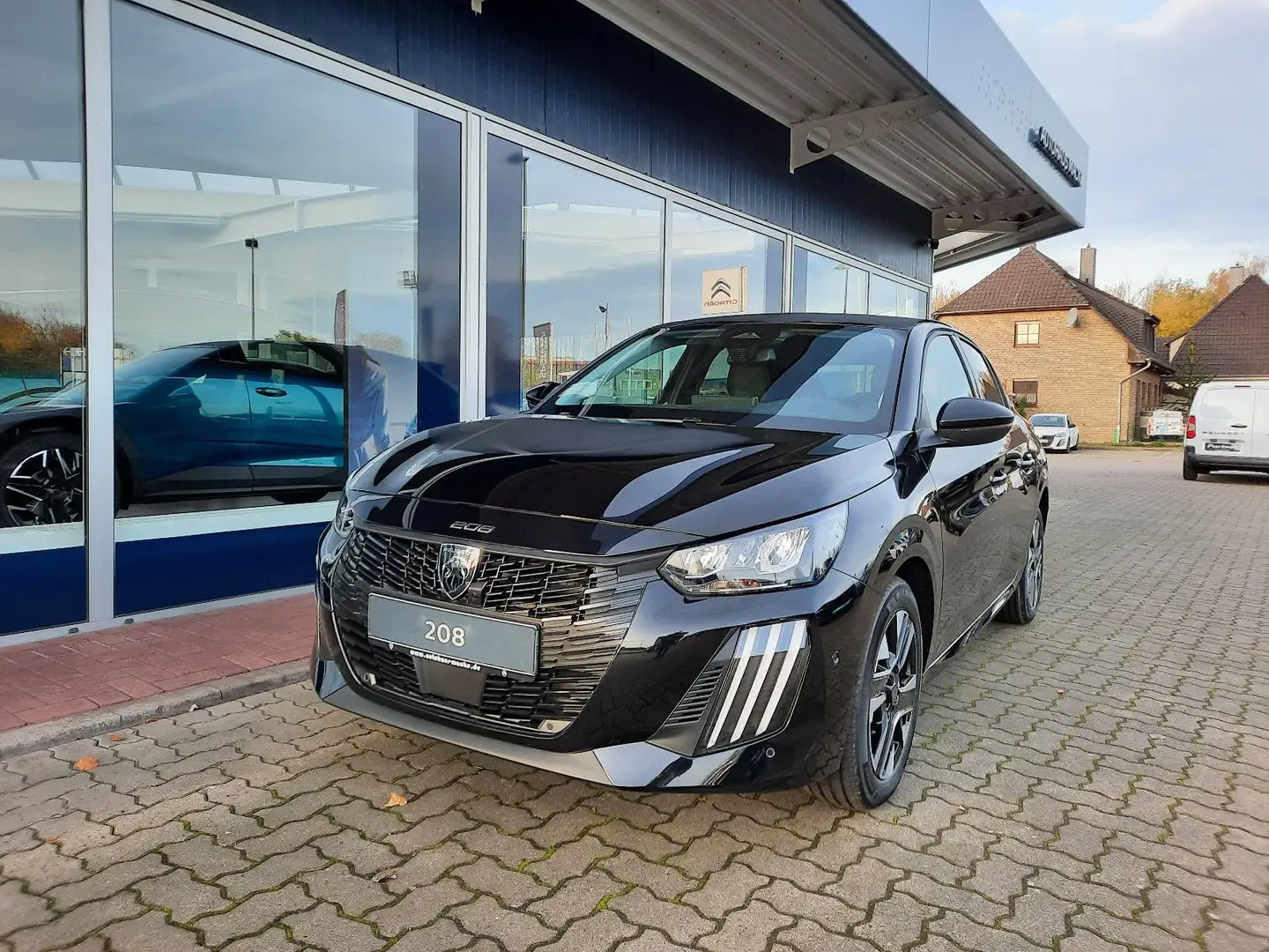 Peugeot 208 Allure Hybrid AKLIMA SH NAVI TWA RFKAMERA Schwarz - 2