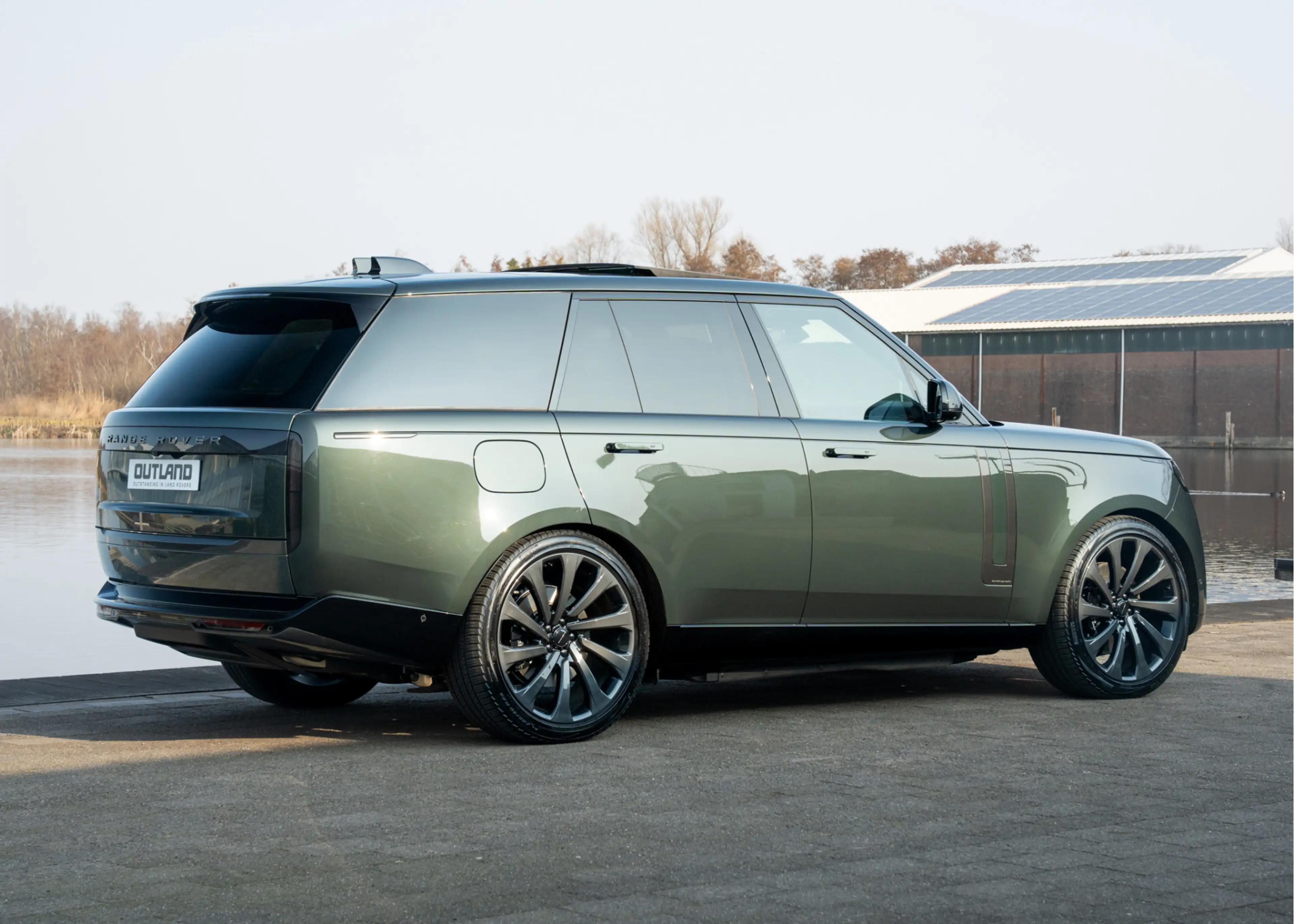 Land Rover Range Rover P550e Autobiography | VERWACHT | Belgravia Green M — photo 3
