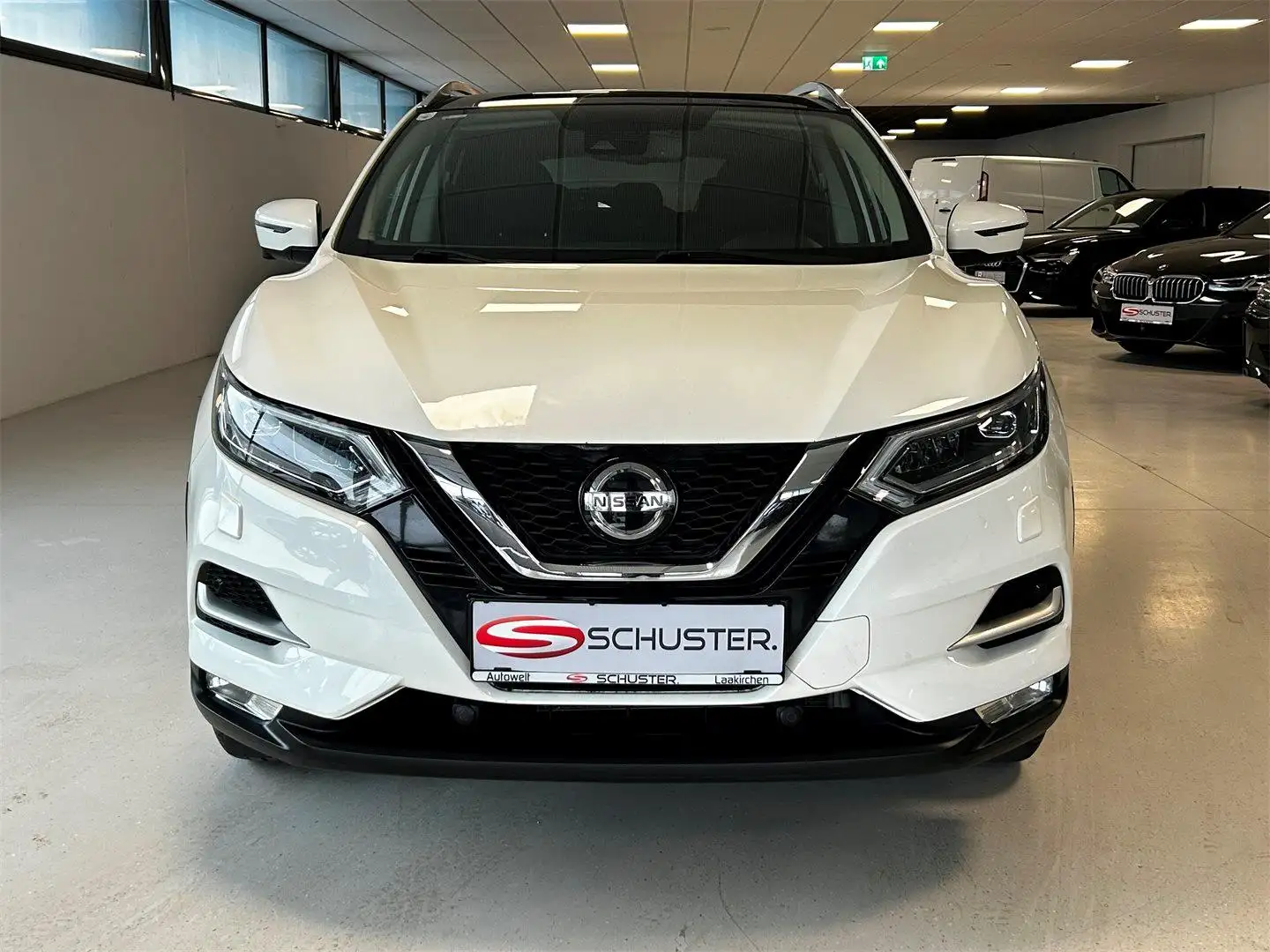 Nissan Qashqai 1,2 DIG-T N-Connecta Weiß - 2