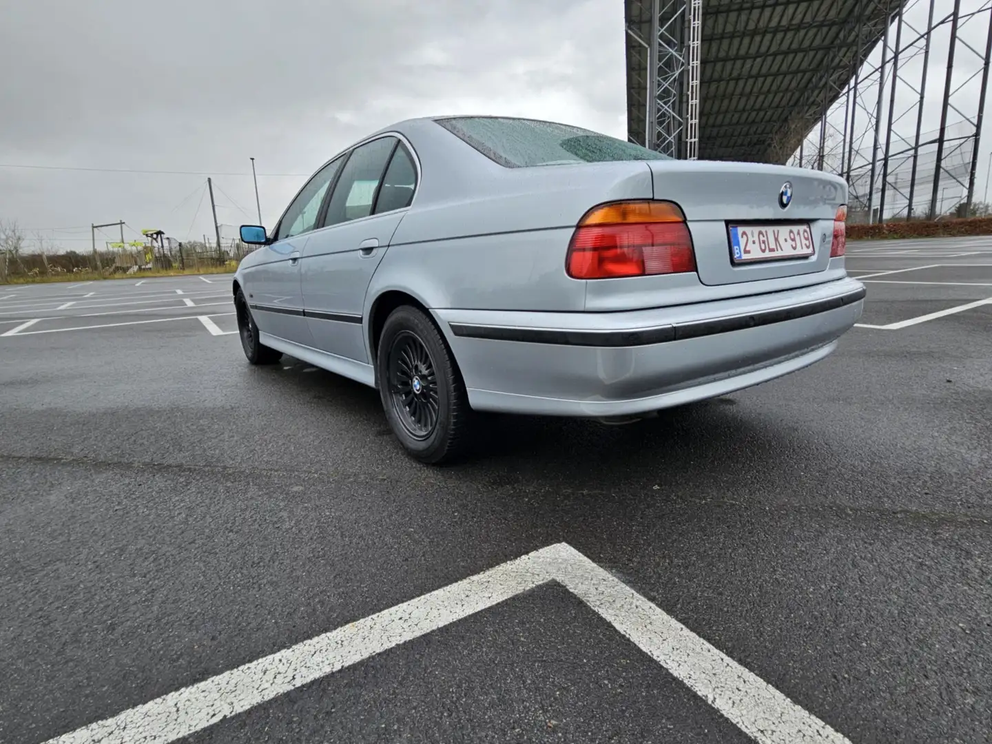 BMW 523 523i Сірий - 2