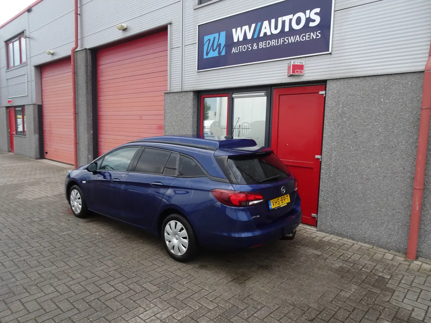 Opel Astra Sports Tourer lkw oliepomp defect !!!!!!!!!! Blauw - 2
