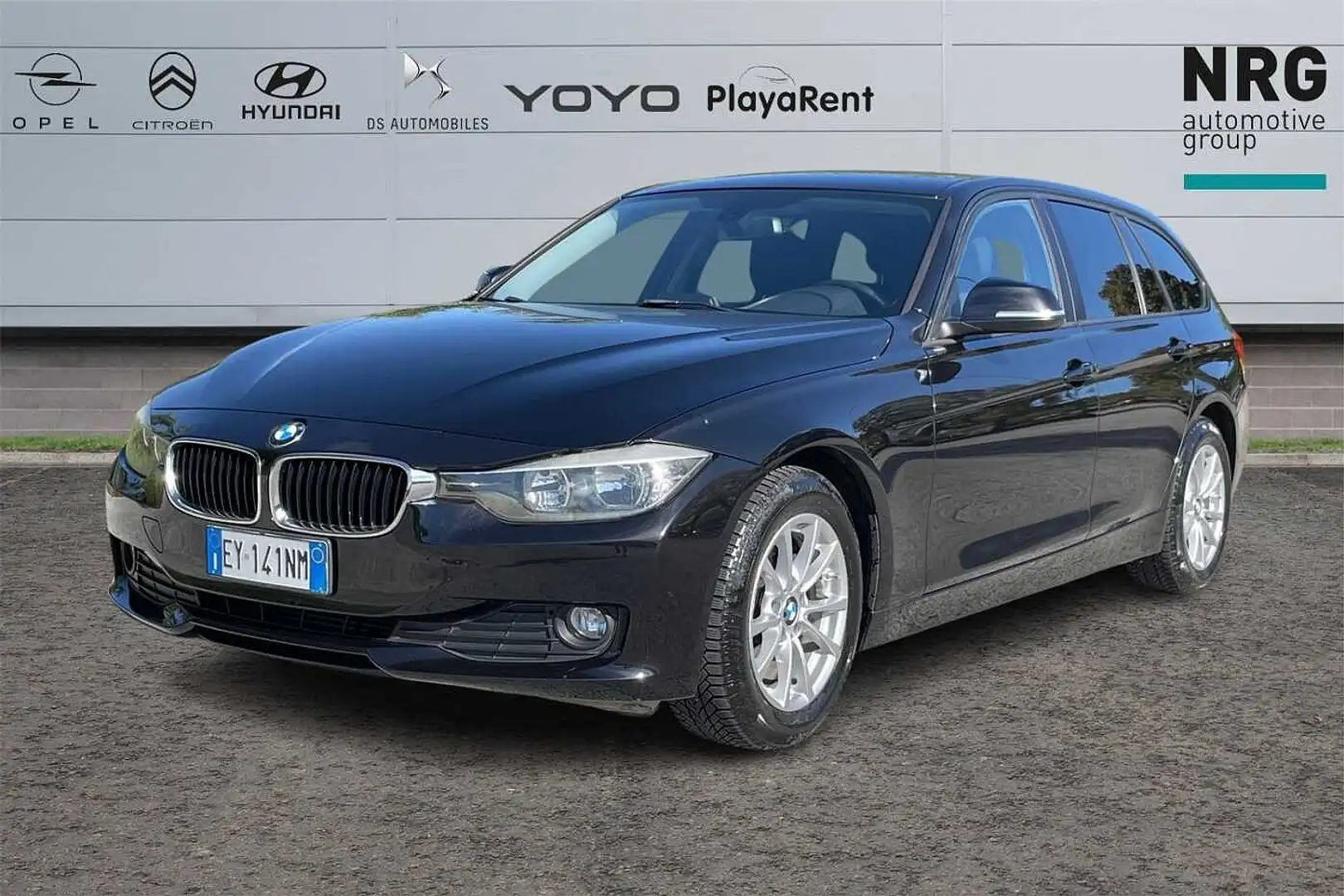 BMW Serie 3 318d Touring Nero - 1