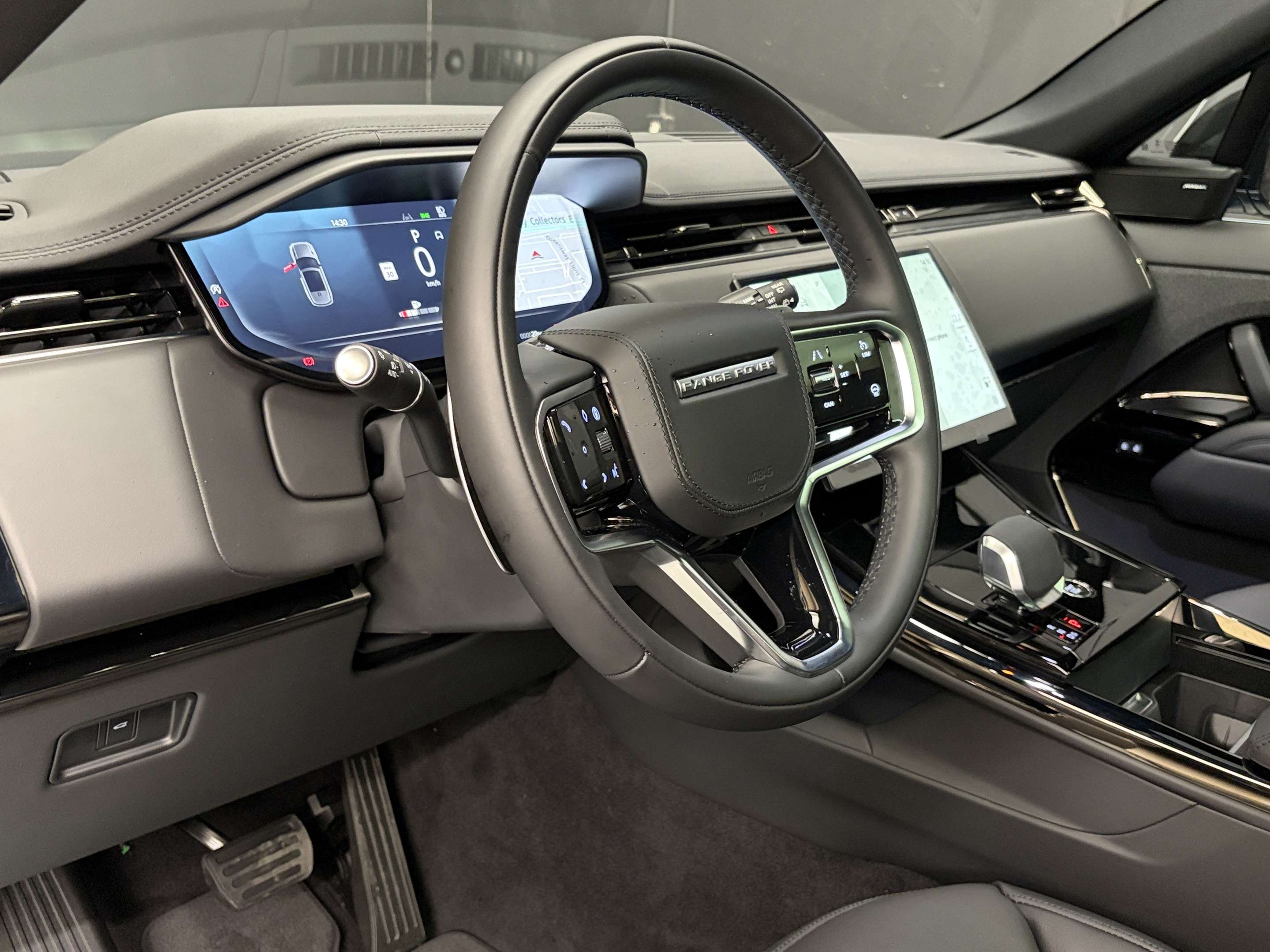 2026 Land Rover Range Rover Sport S thumb 8
