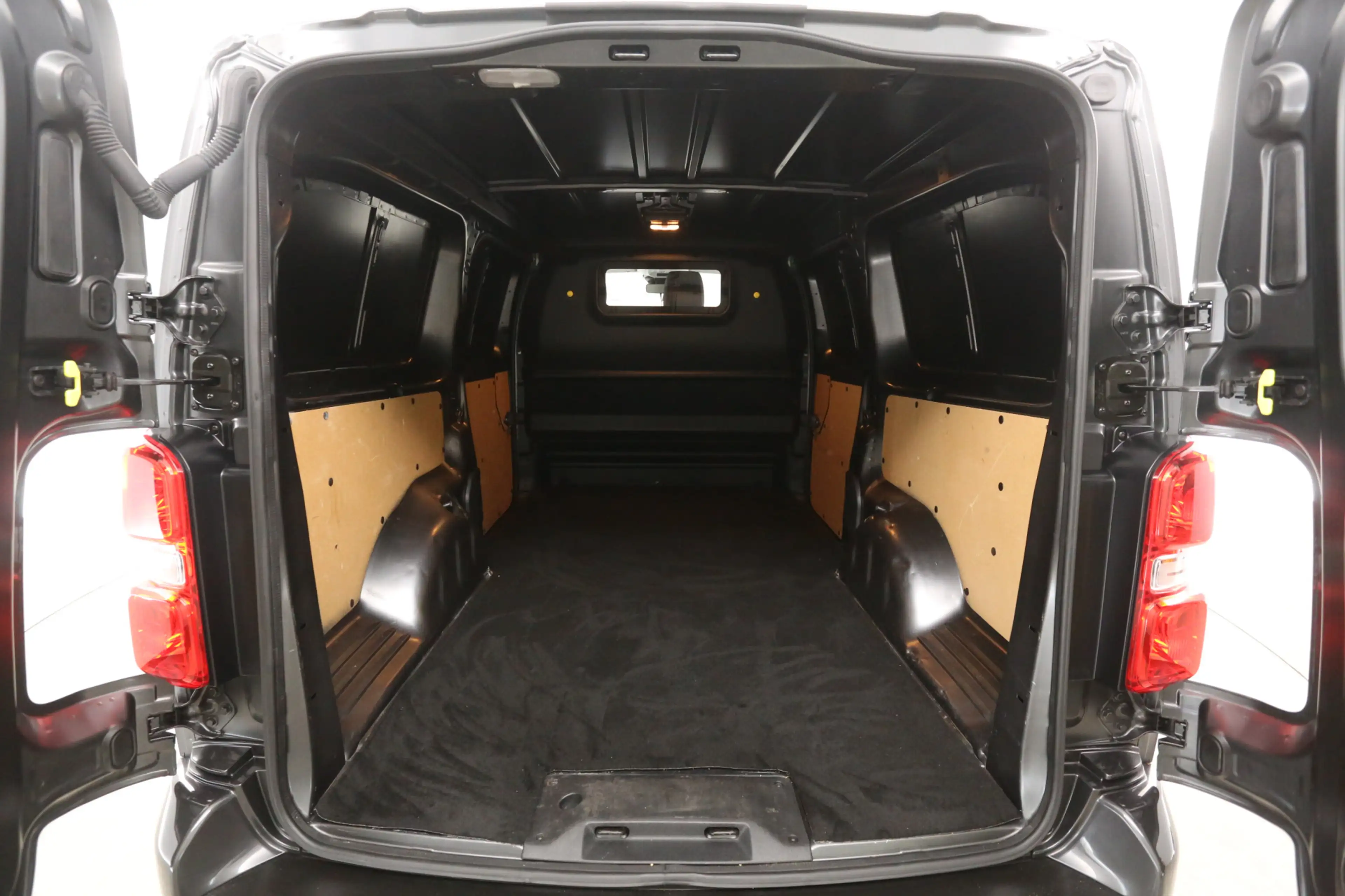Citroen Jumpy 2.0 BlueHDI 145PK S&S L3H1 | Automaat | Incl. BPM — photo 3