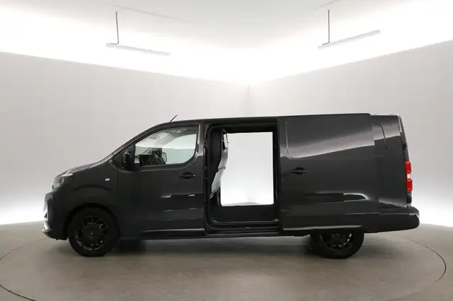 Citroen Jumpy view 4