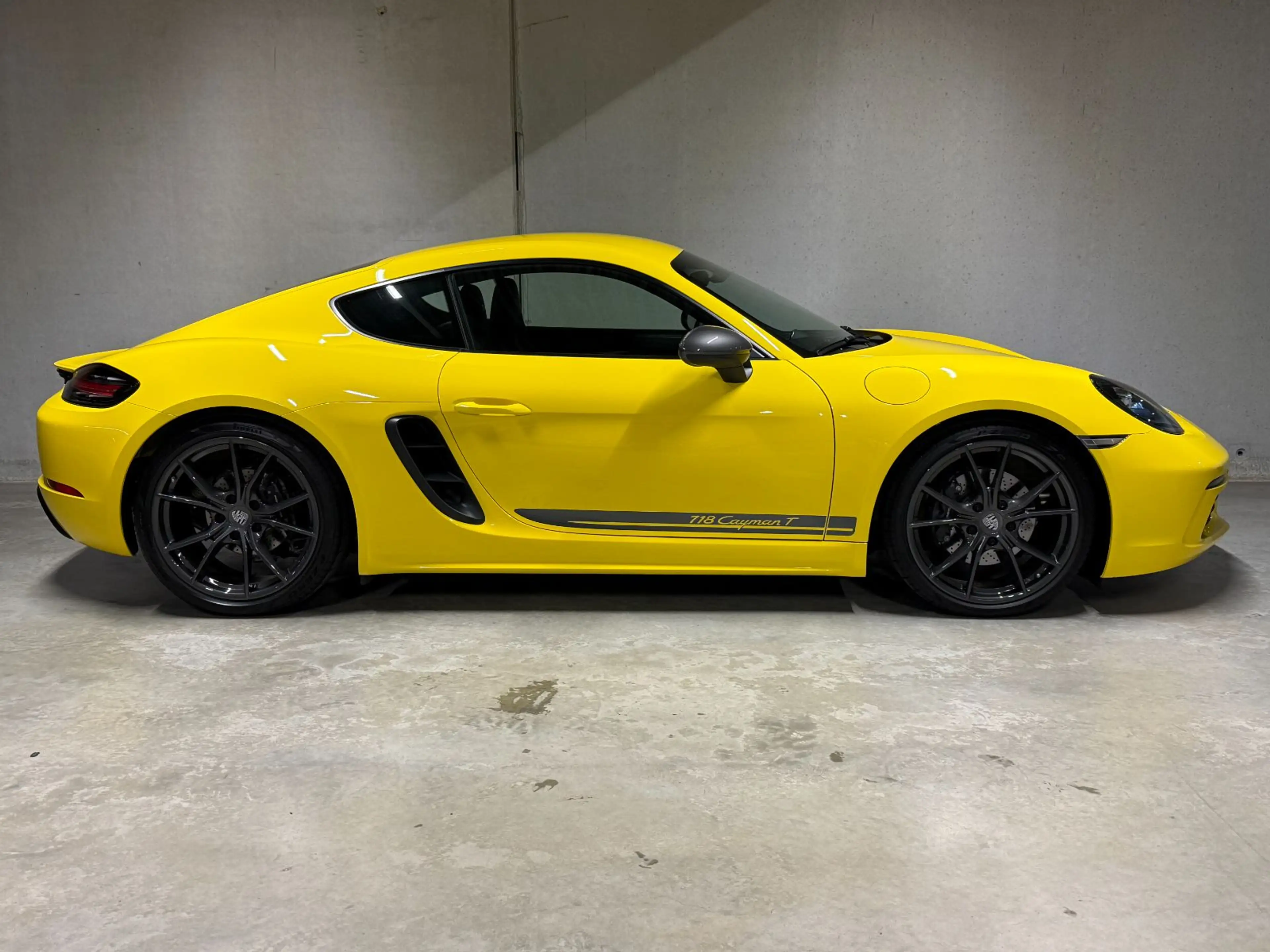 Porsche Cayman (718) T | PDK | Navigation inkl. Connect — photo 7