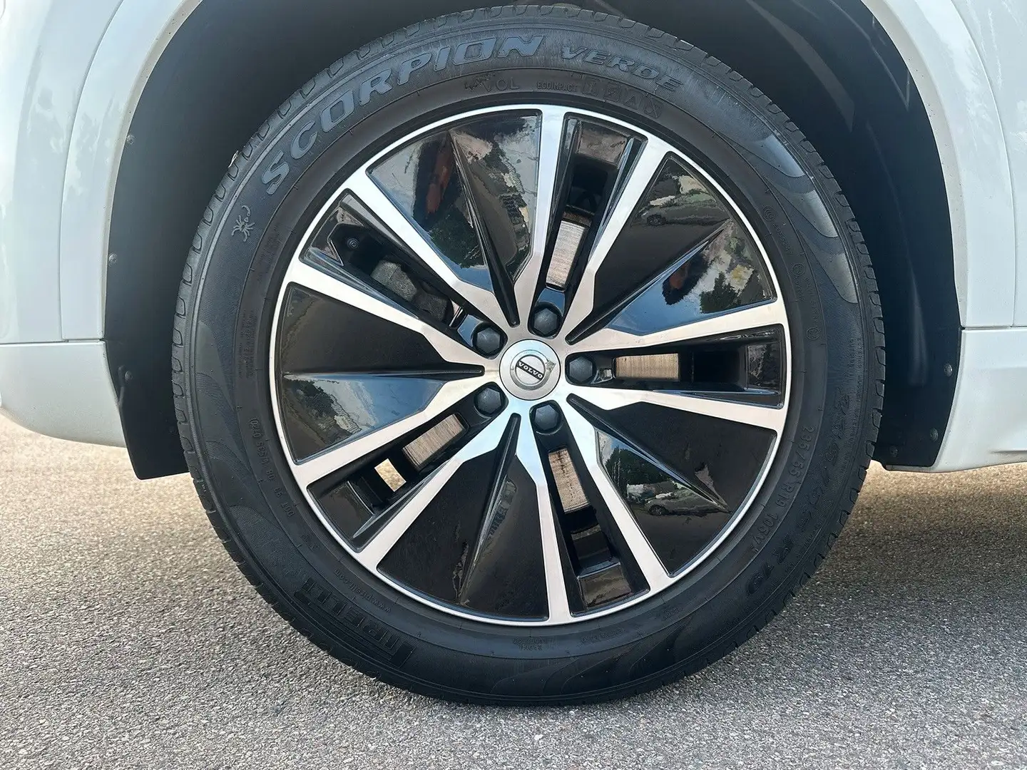 Volvo XC90 B5 AWD Mild-Hybrid Momentum Pro ACC Blanco - 2