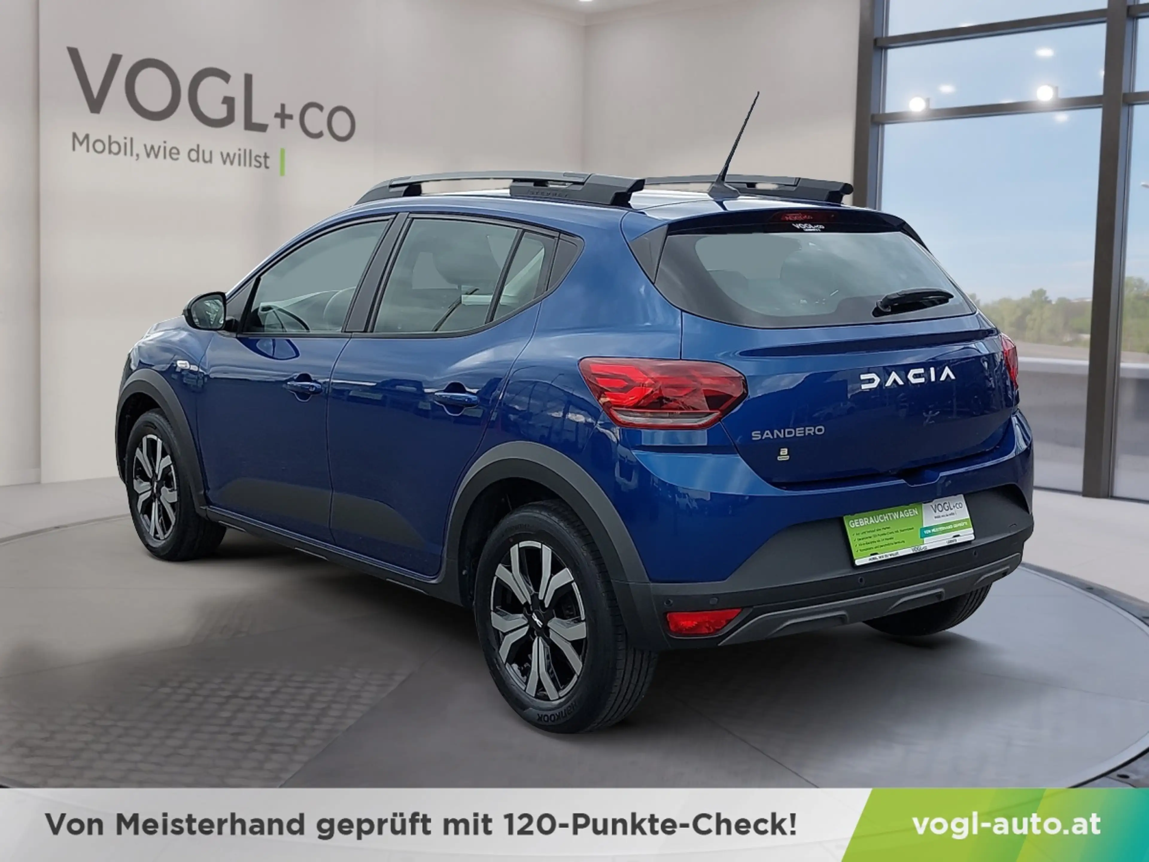 Dacia Sandero Stepway Expression TCe 90 CVT — photo 3