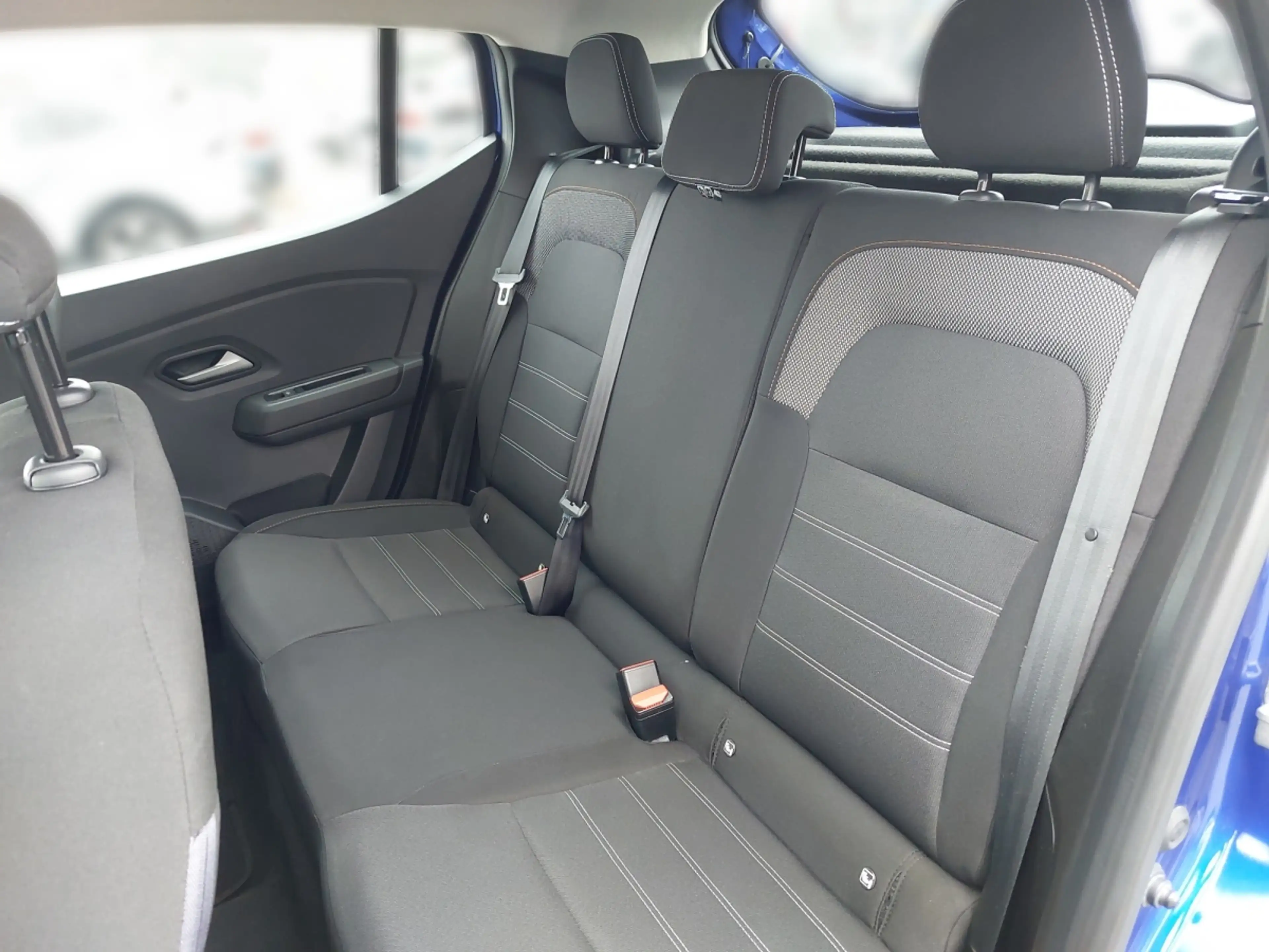 Dacia Sandero Stepway Expression TCe 90 CVT — photo 11