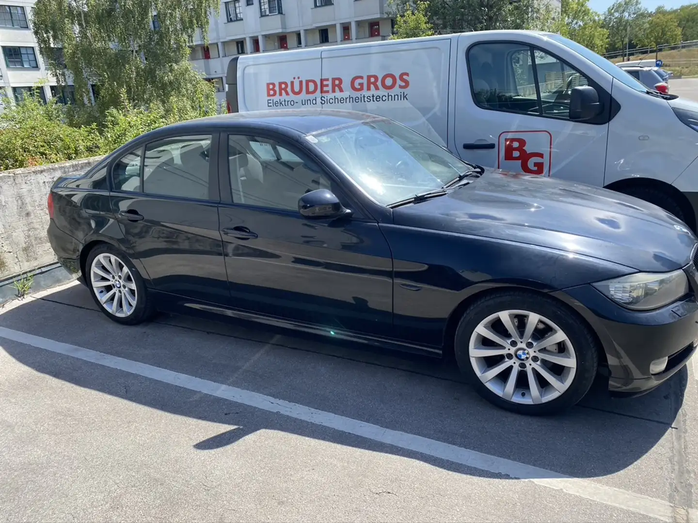 BMW 316 316i Schwarz - 2