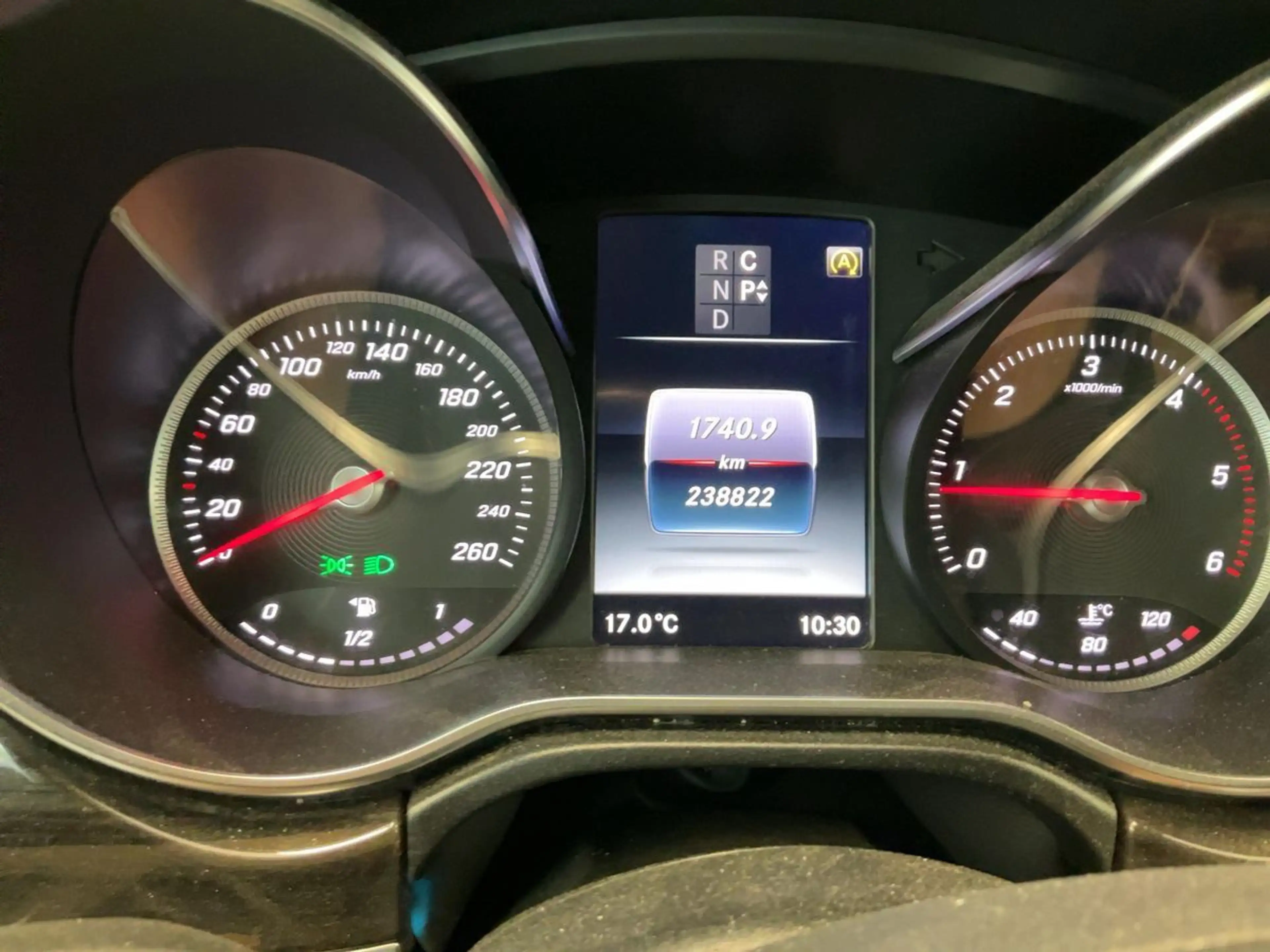 Mercedes-Benz V 250 d lang AMG*Leder*Burm*AHK*360°*Euro6 — photo 11