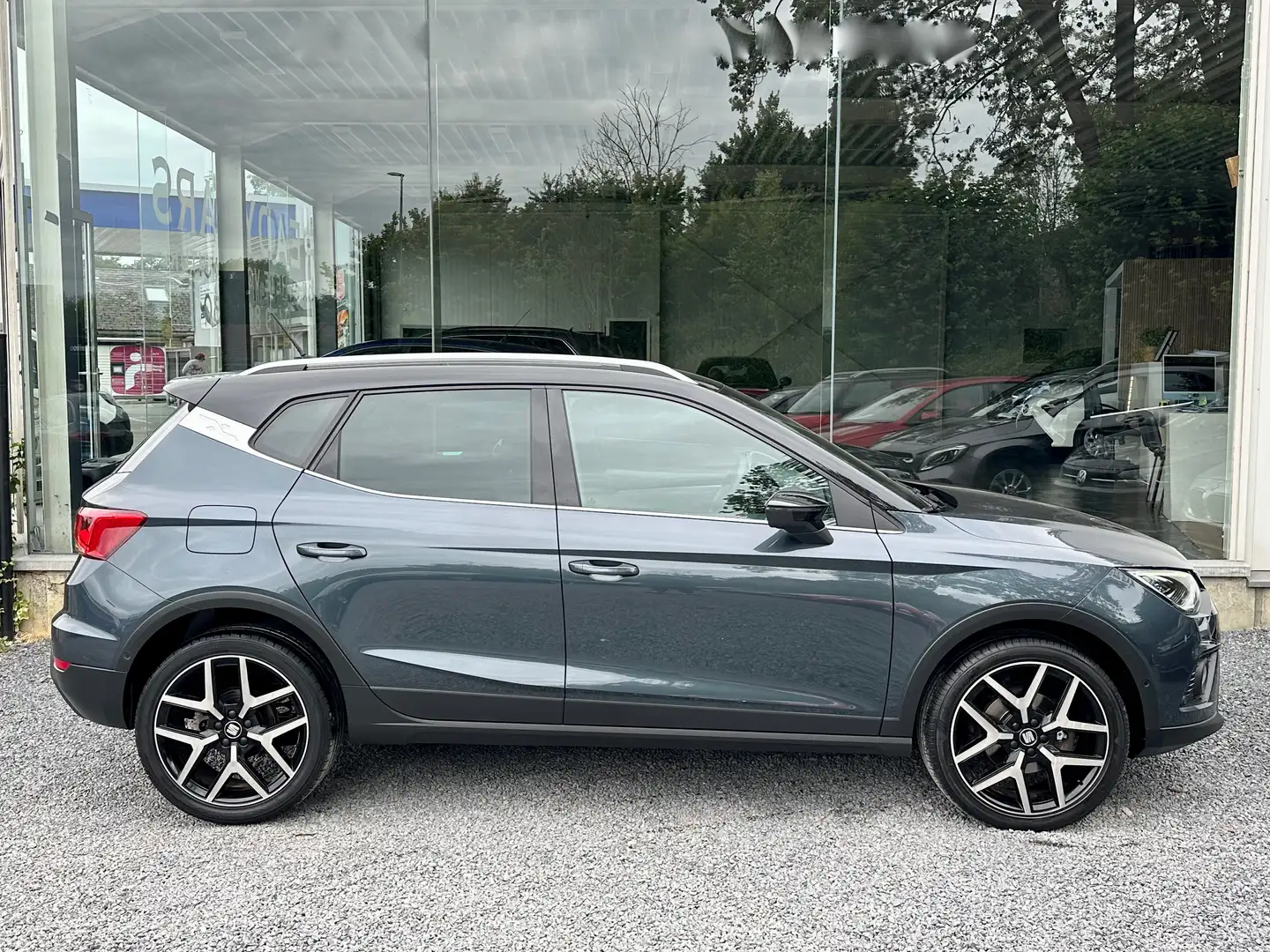 SEAT Arona *1.0TSI*DSG*PACK FR*CAMERA*CUIR*1ER PROP*CARPLAY* Gri - 2