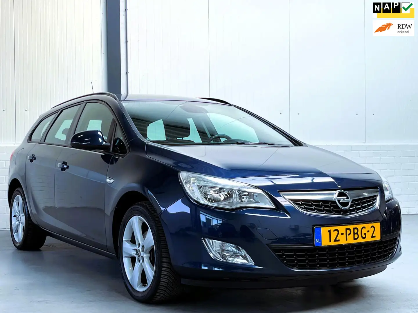 Opel Astra Sports Tourer 1.4 Edition Azul - 1