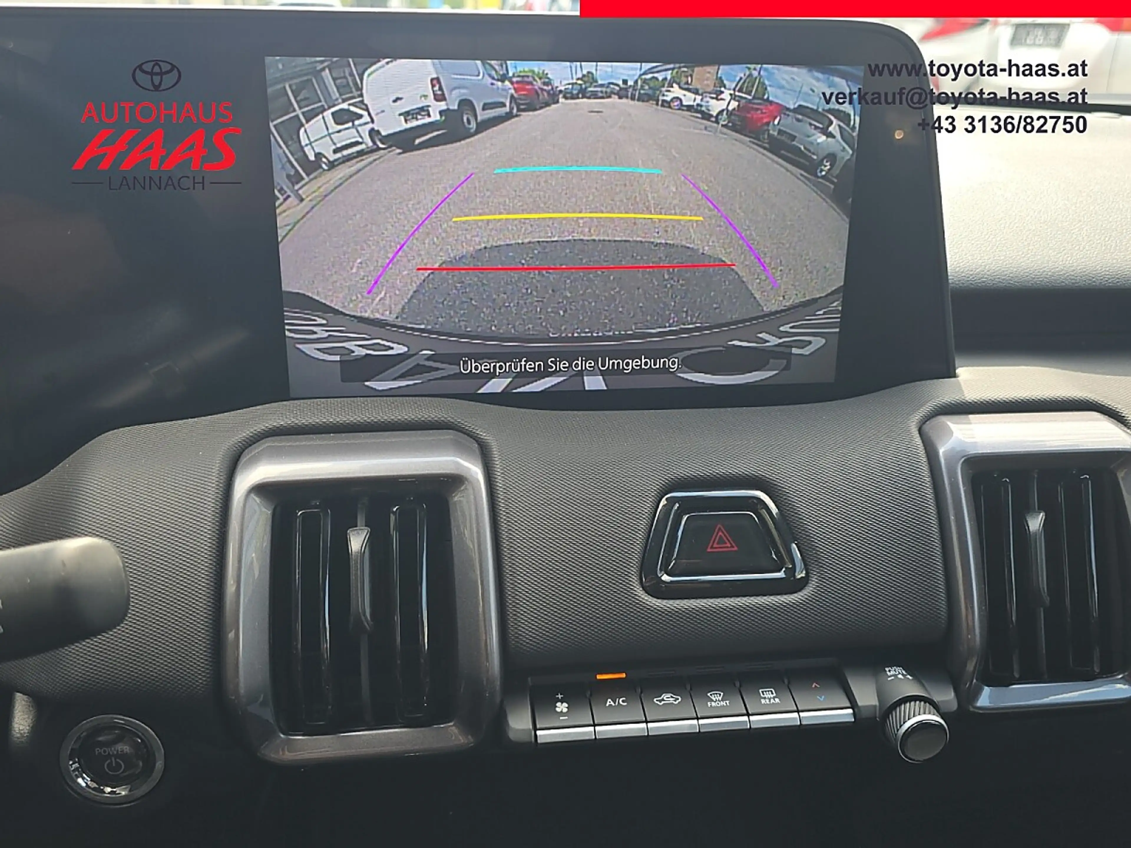 Toyota Urban Cruiser Elektro 61kWh Teamplayer Aut. — photo 15