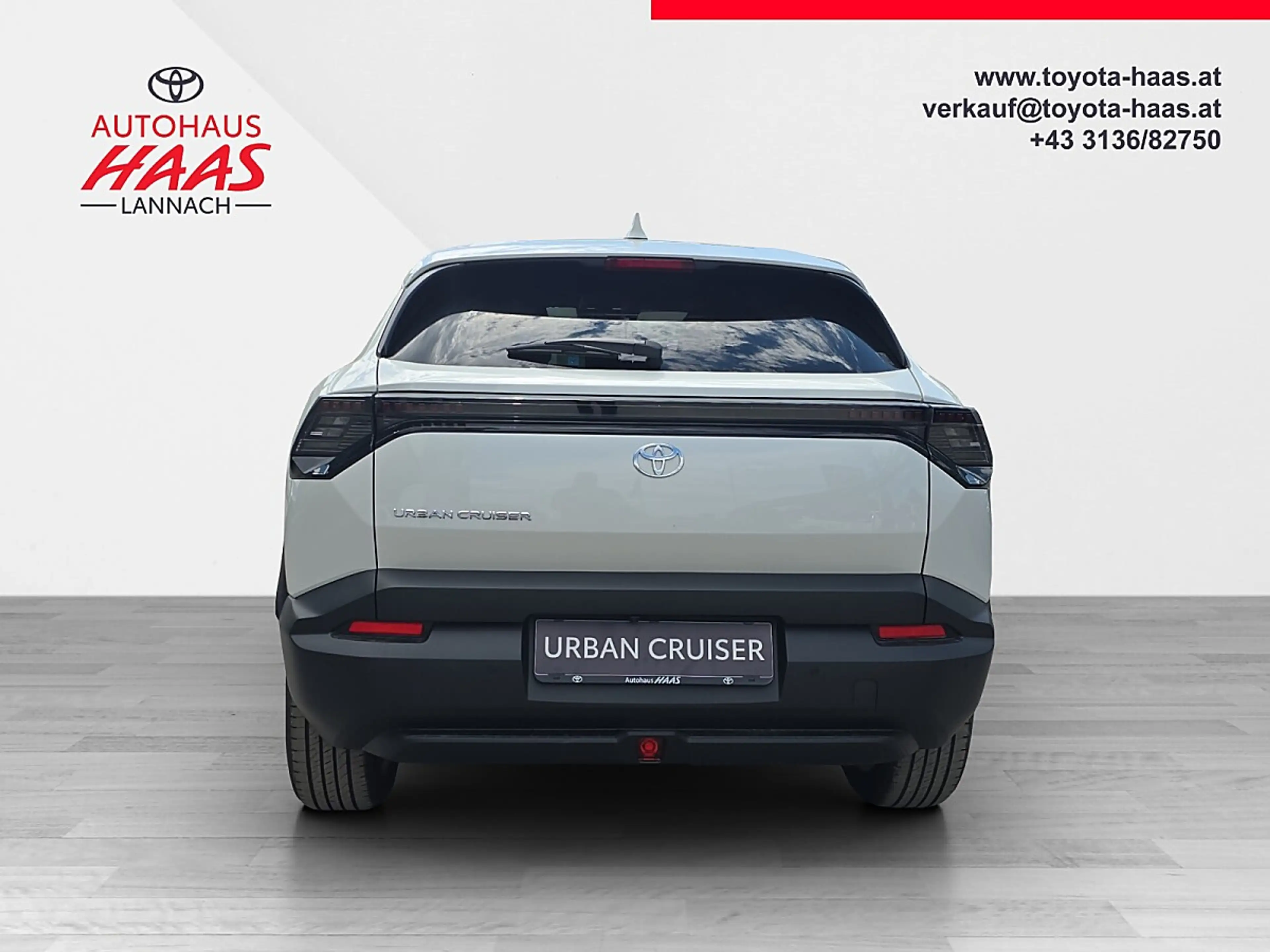 Toyota Urban Cruiser Elektro 61kWh Teamplayer Aut. — photo 4