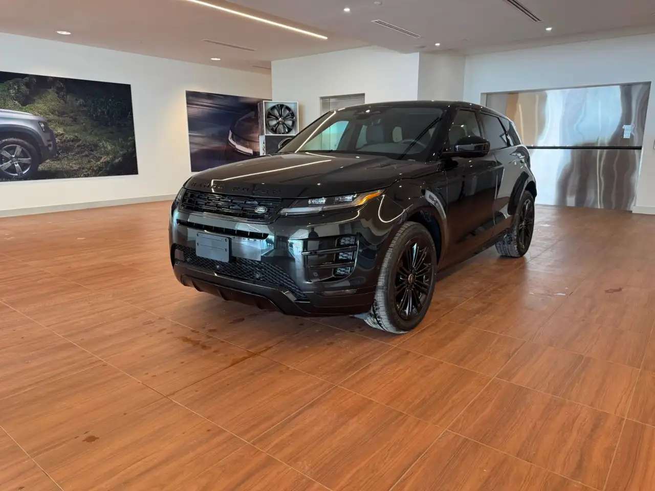 2026 Land Rover Range Rover Evoque