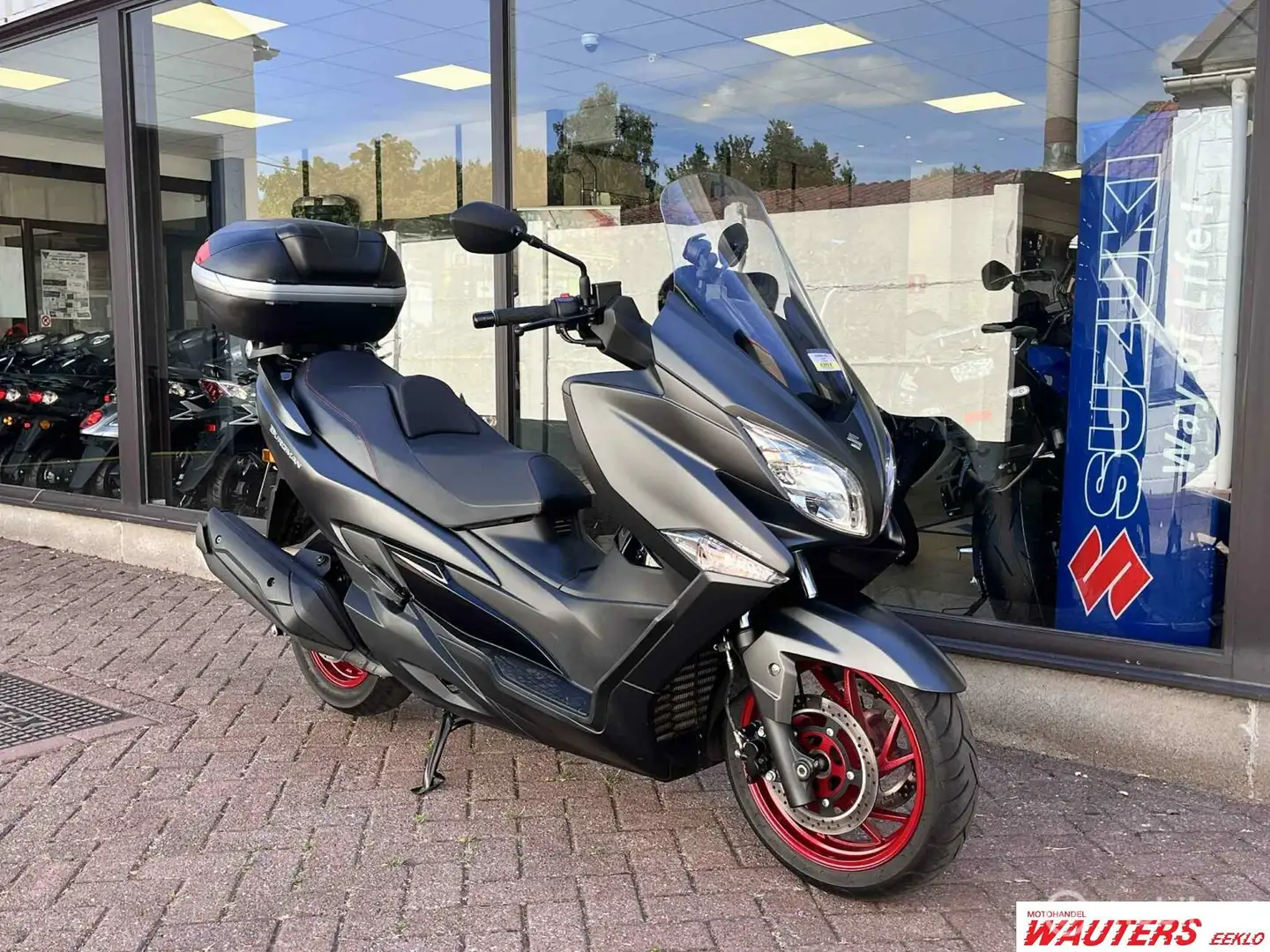 Suzuki Burgman 400 400A Negro - 1