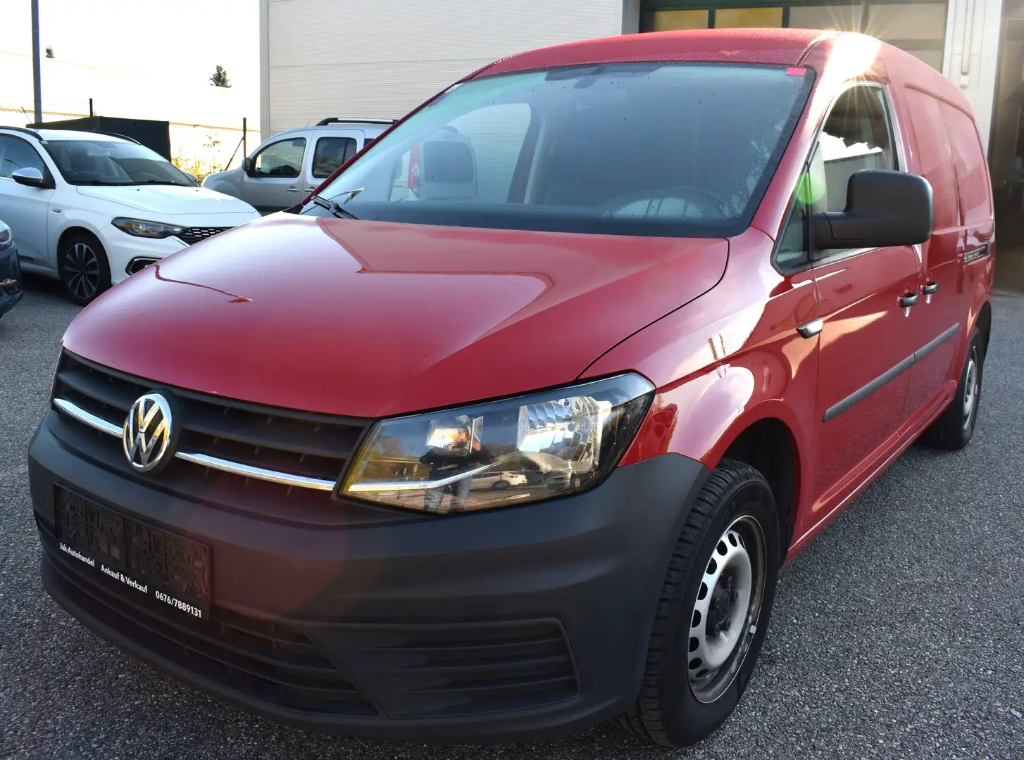 Volkswagen Caddy VW Caddy Maxi Kastenwagen TDI Rot - 1