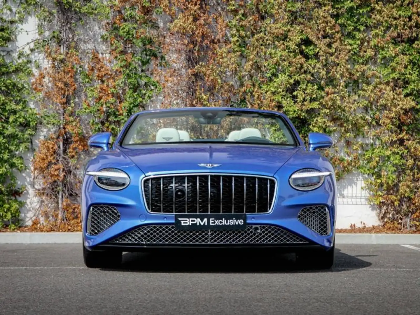Bentley Continental GTC Azure V8 Hybrid 4.0 680ch Blau - 2