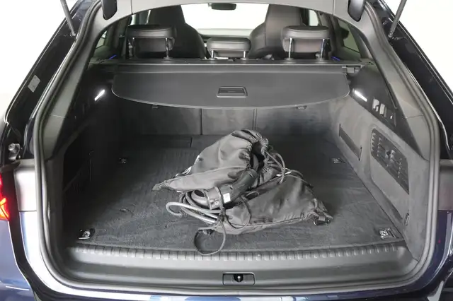 Audi A6 view 8