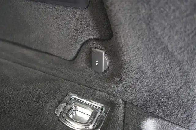 Audi A6 view 10