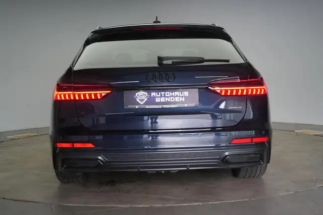 Audi A6 view 6