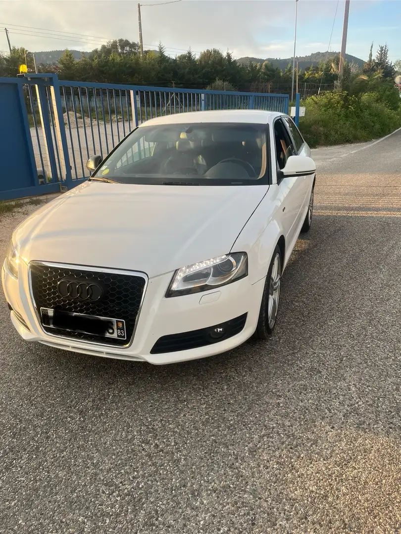 Audi A3 2.0 TDI 140 DPF S line - 1