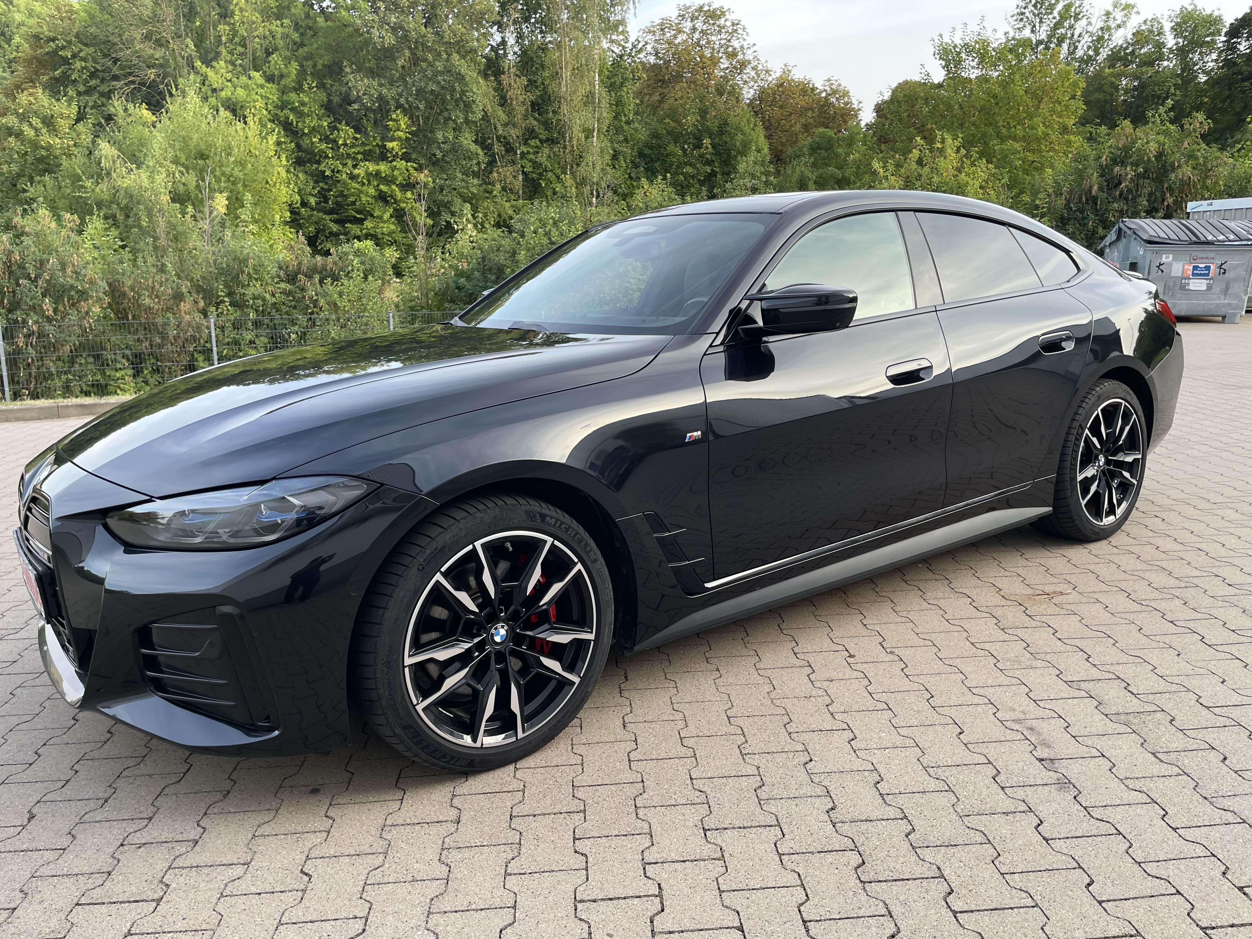BMW i4