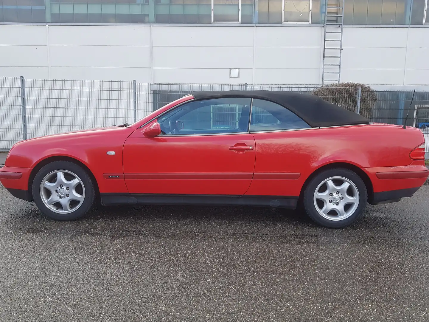 Mercedes-Benz CLK 200 CLK-Klasse Cabrio Sport Rot - 2