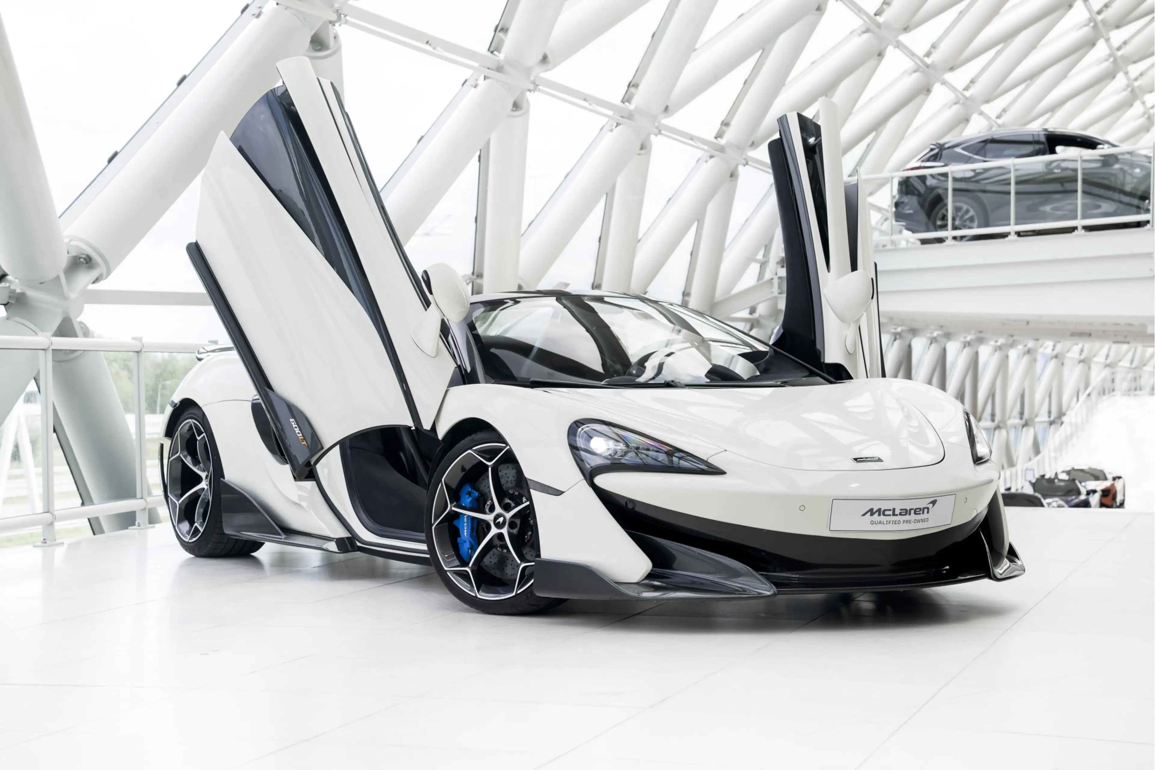 McLaren 600LT Spider 3.8 V8 | Lift | B&O | Keramisch | Carbon In — photo 2
