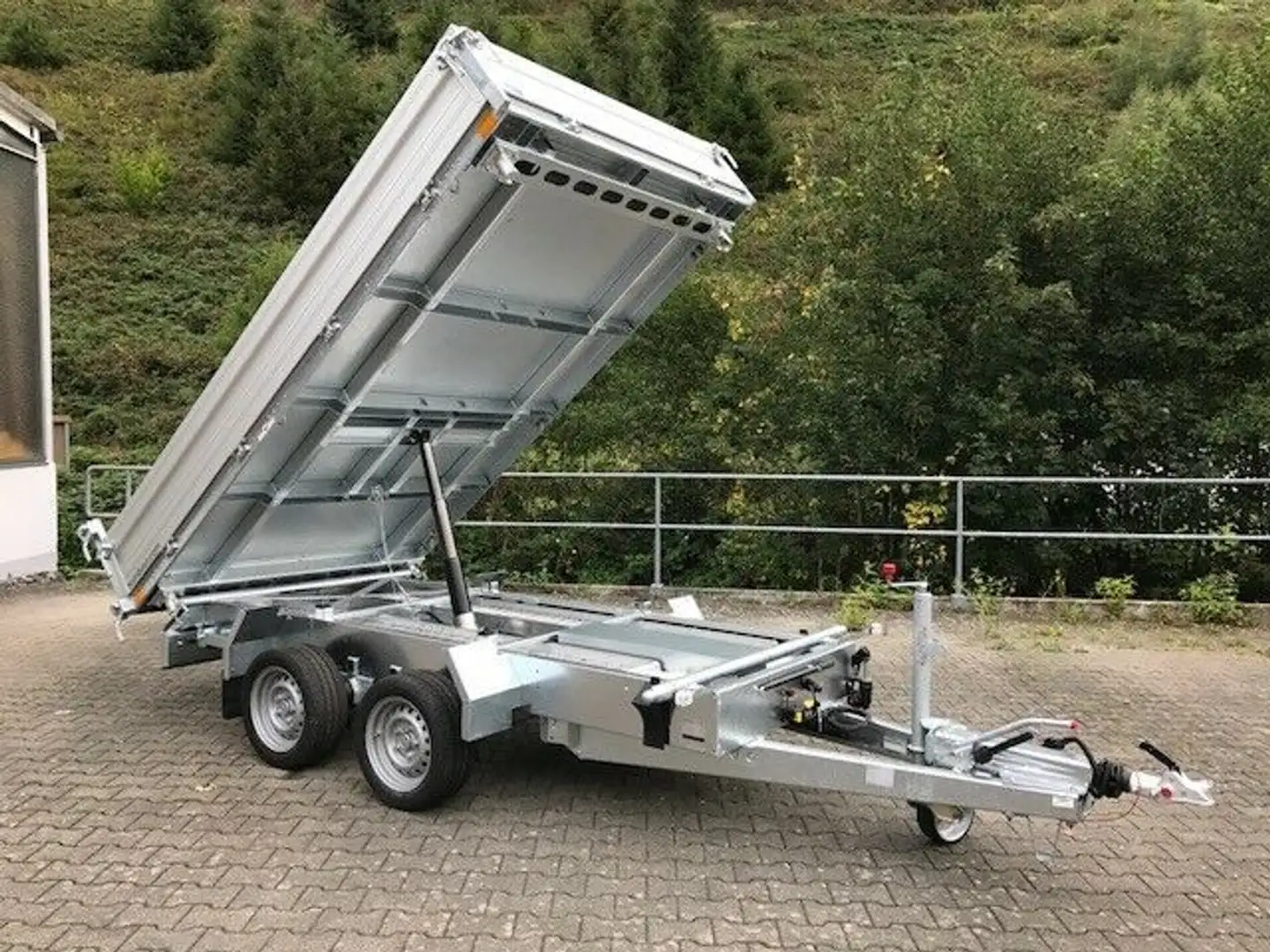 Humbaur HTK 3500.31 - 3.500kg elektrisch kippbar! - 1