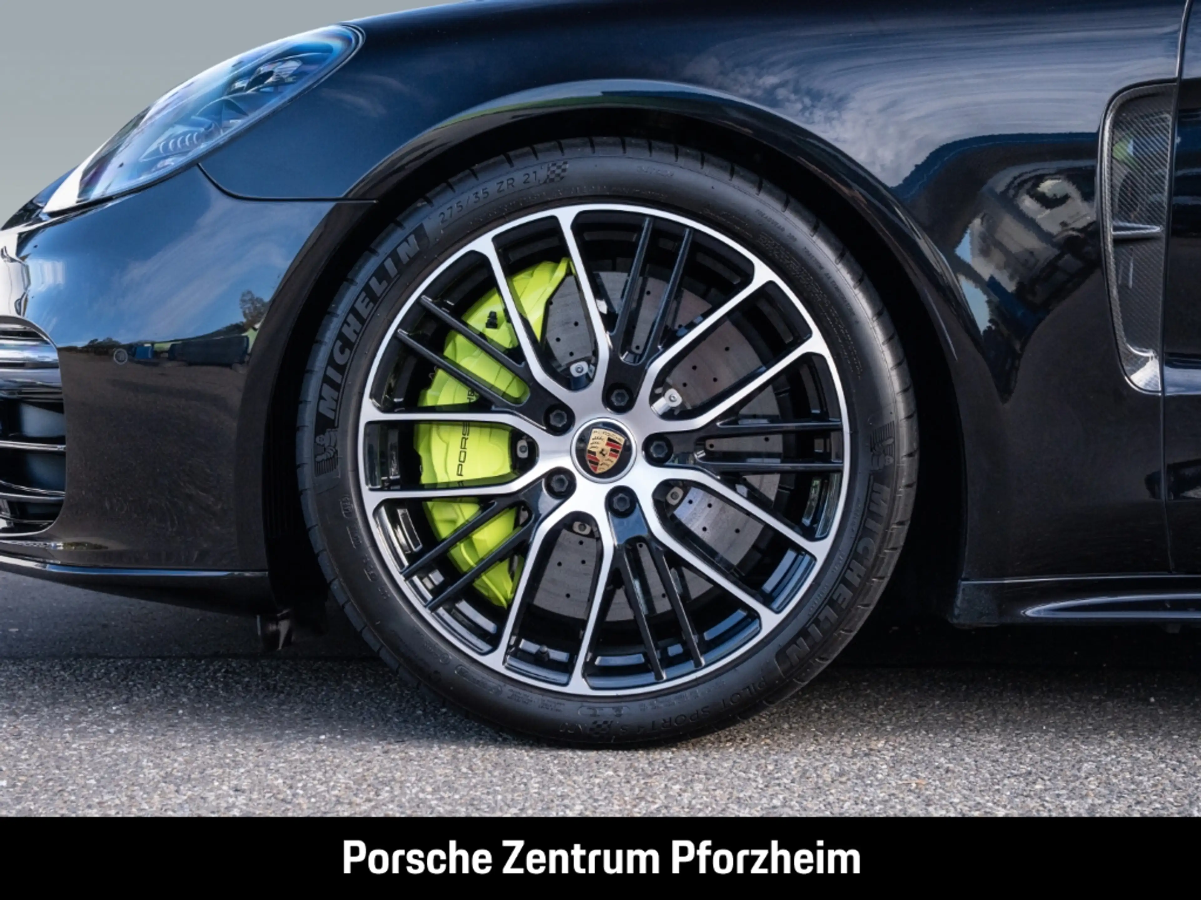 Porsche Panamera Turbo S E-Hybrid Sport Turismo — photo 13