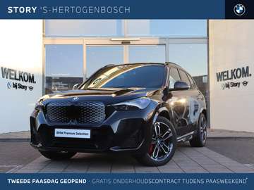 eDrive20 High Executive M Sport / Trekhaak / Sport