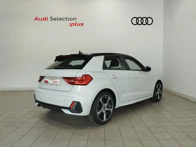 Audi A1 view 4